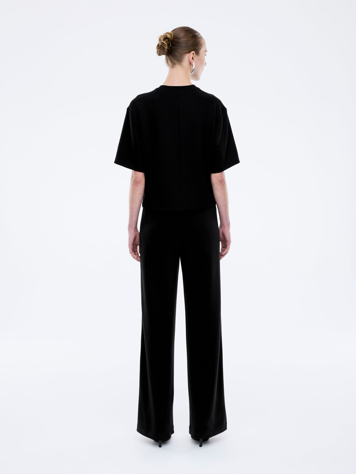 ALESSA RELAXED SOFT JERSEY TEE - Black