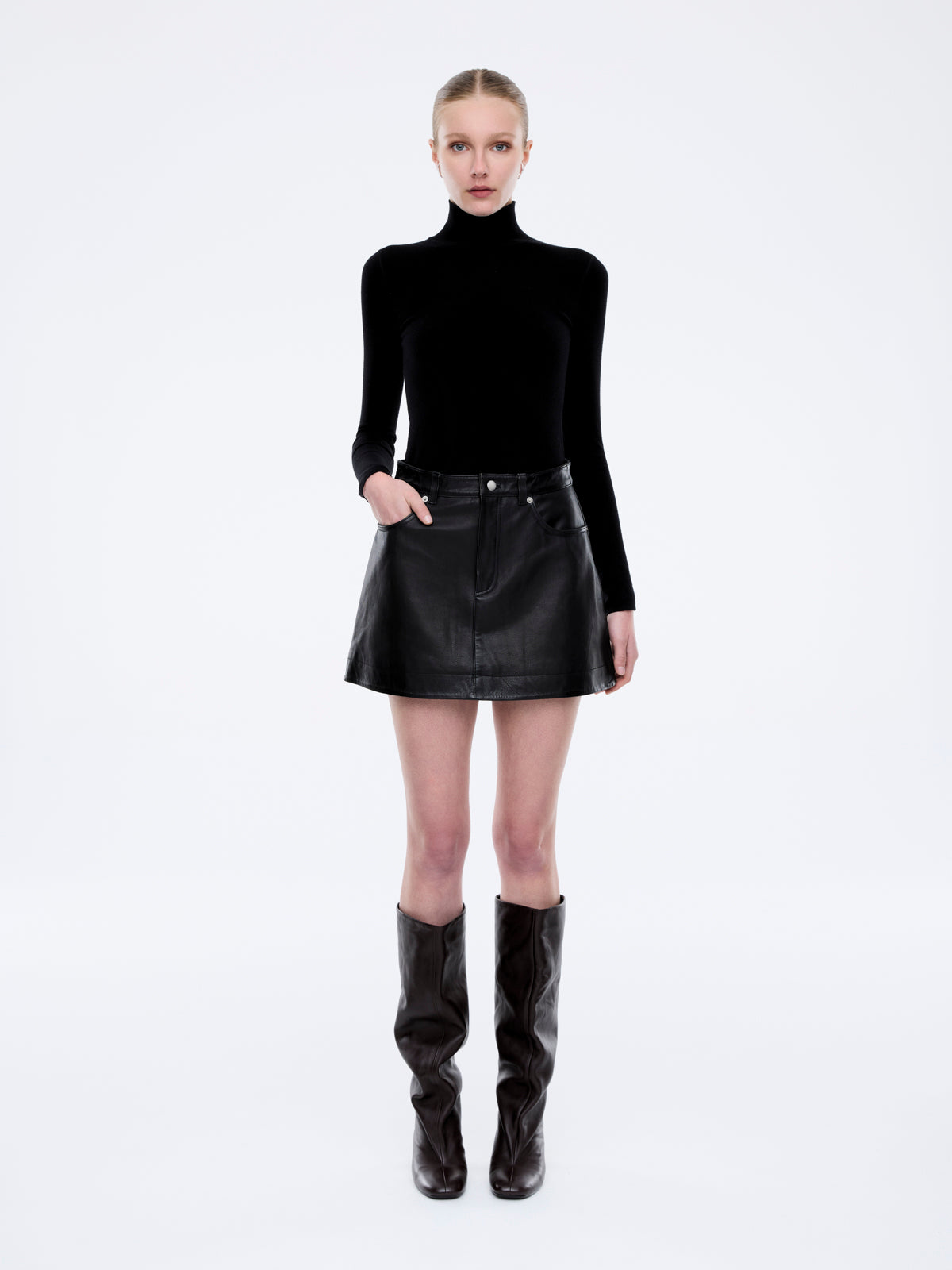 CORE LEATHER MINI SKIRT - Black