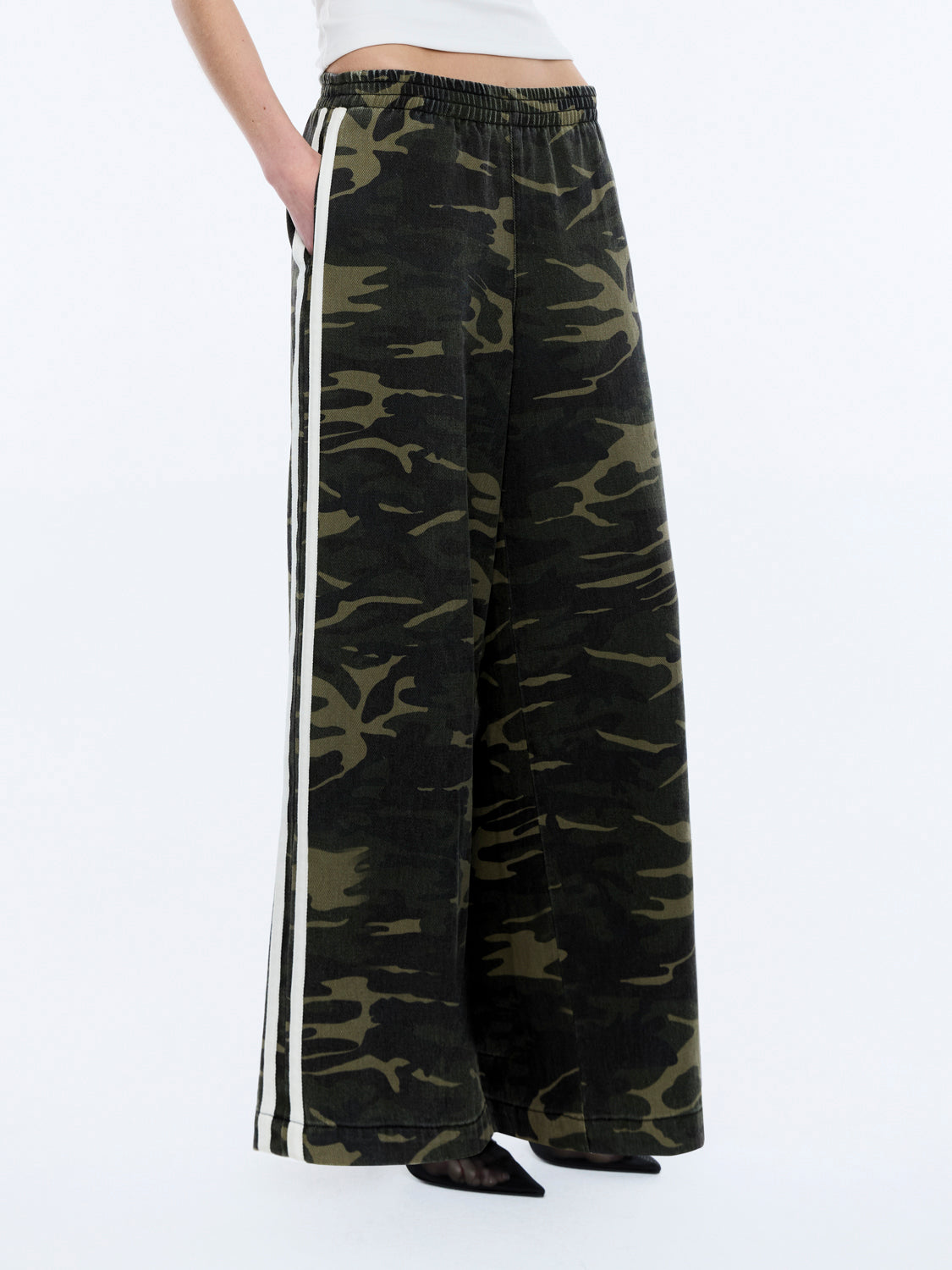 MYLA WIDE LEG PANT - Camo Print