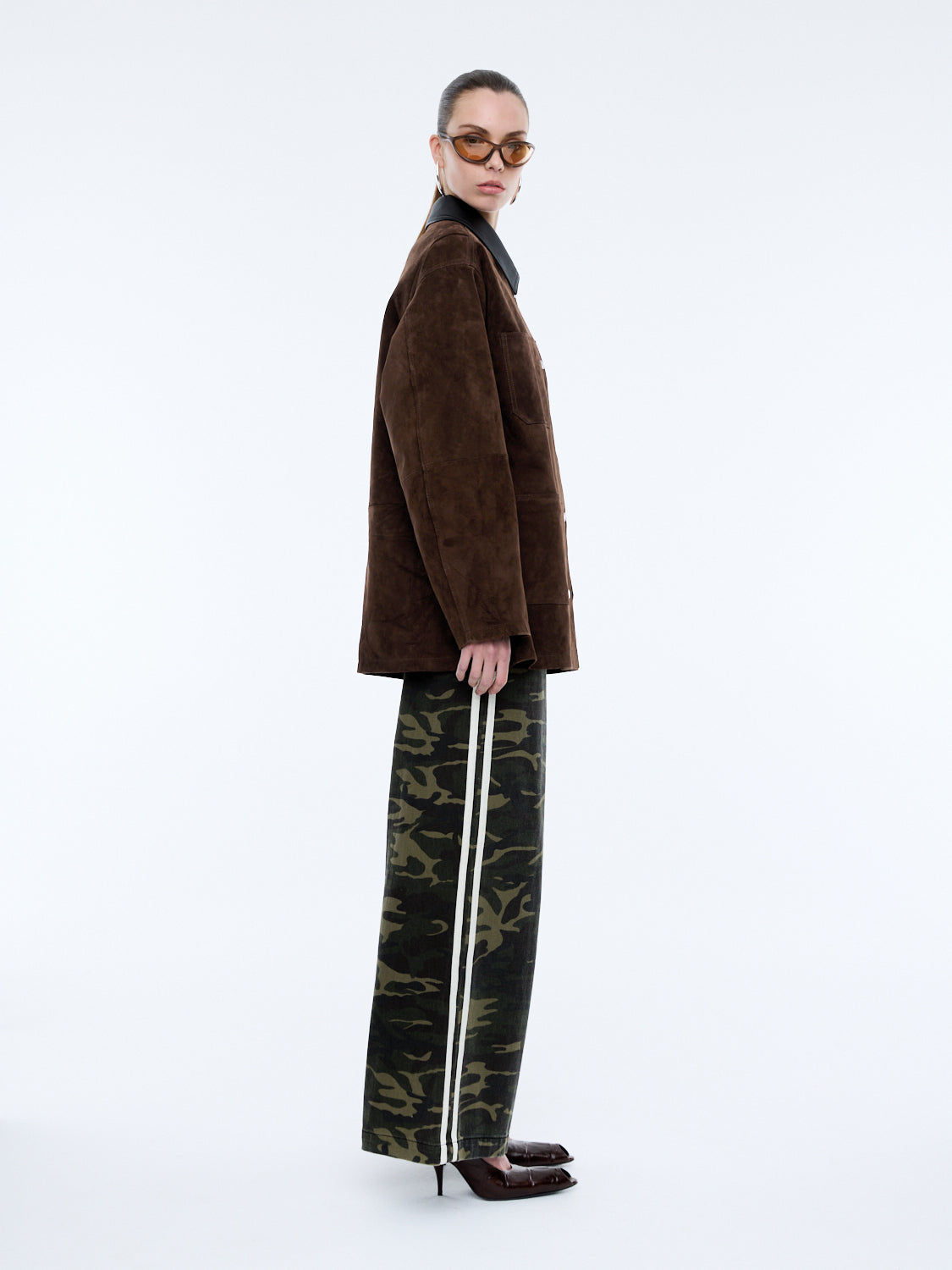 ENA SUEDE BARN JACKET - Chocolate