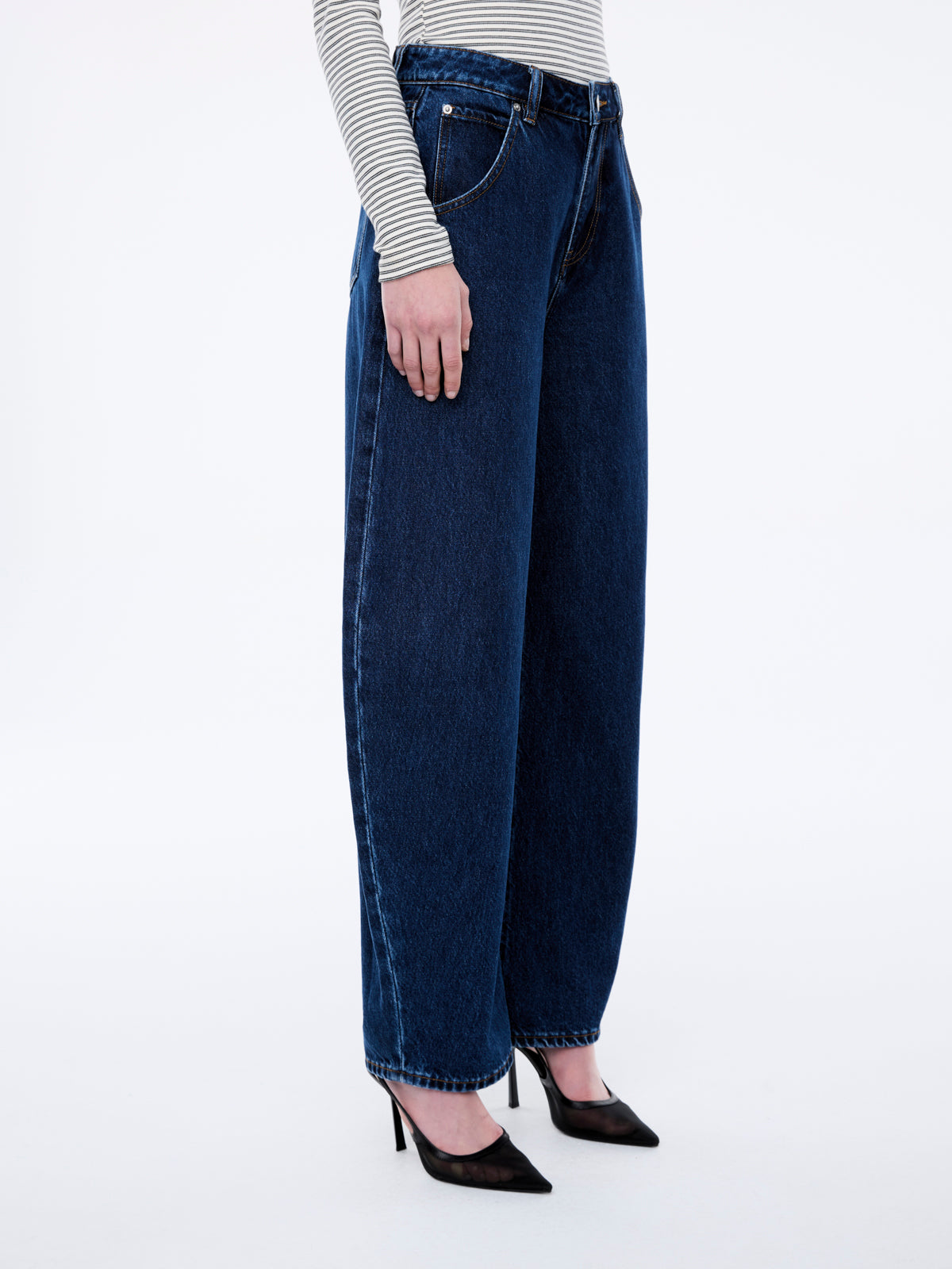 STELLA BARREL LEG JEAN - Indigo Wash