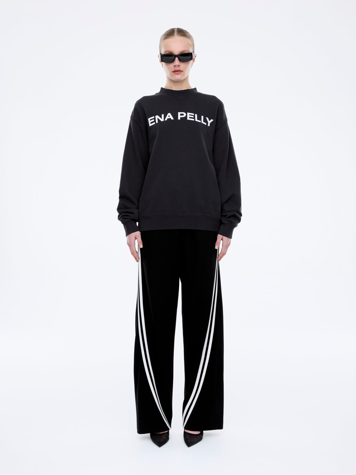 Chloe Oversized Sweater Core Logo 2