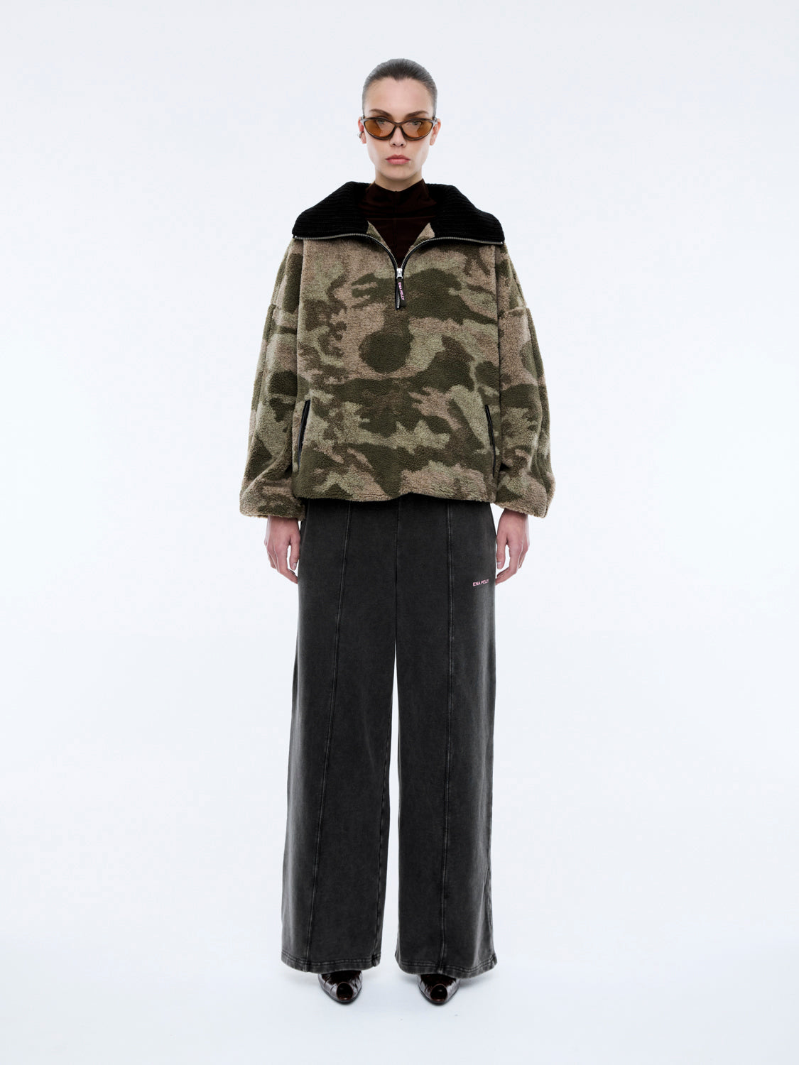 WINNIE QTR ZIP - Camo Print