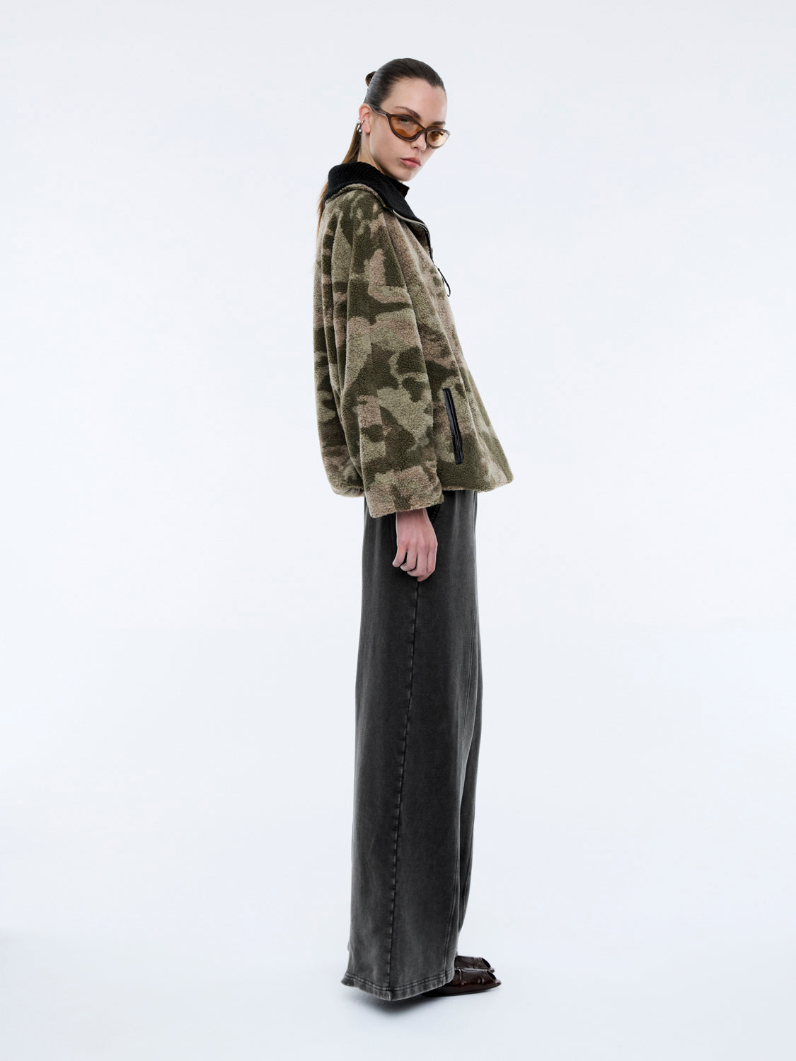 WINNIE QTR ZIP - Camo Print