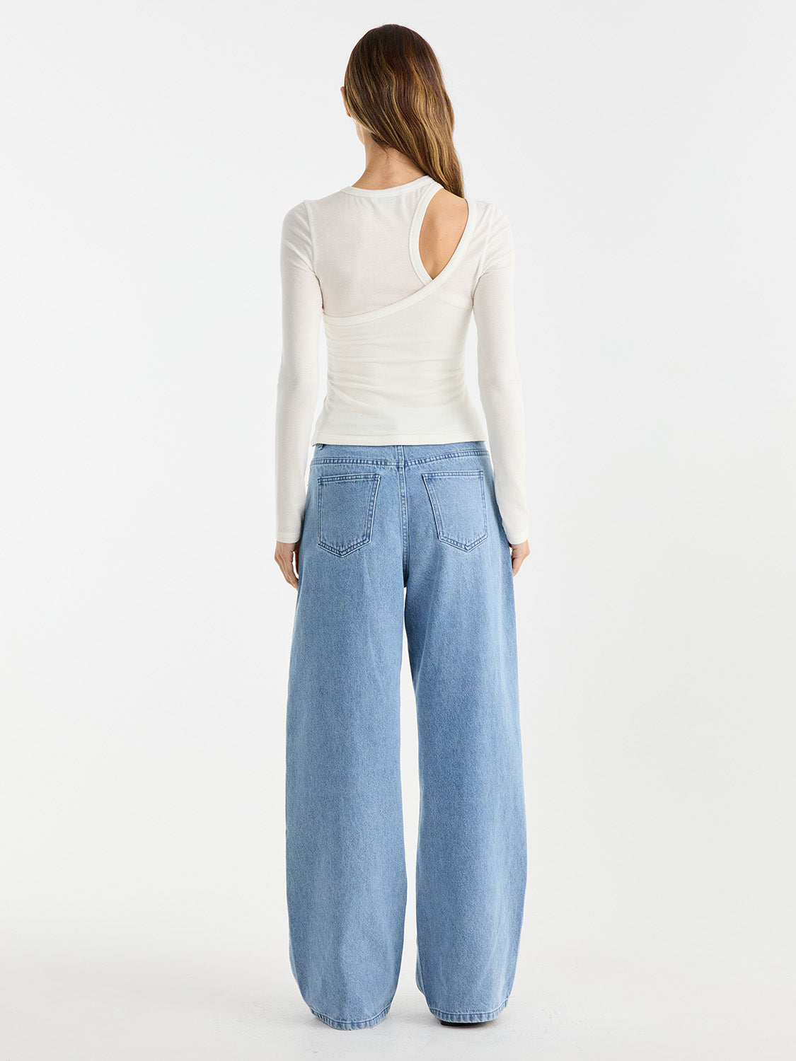 EPQ125024-WHI_2238jpg