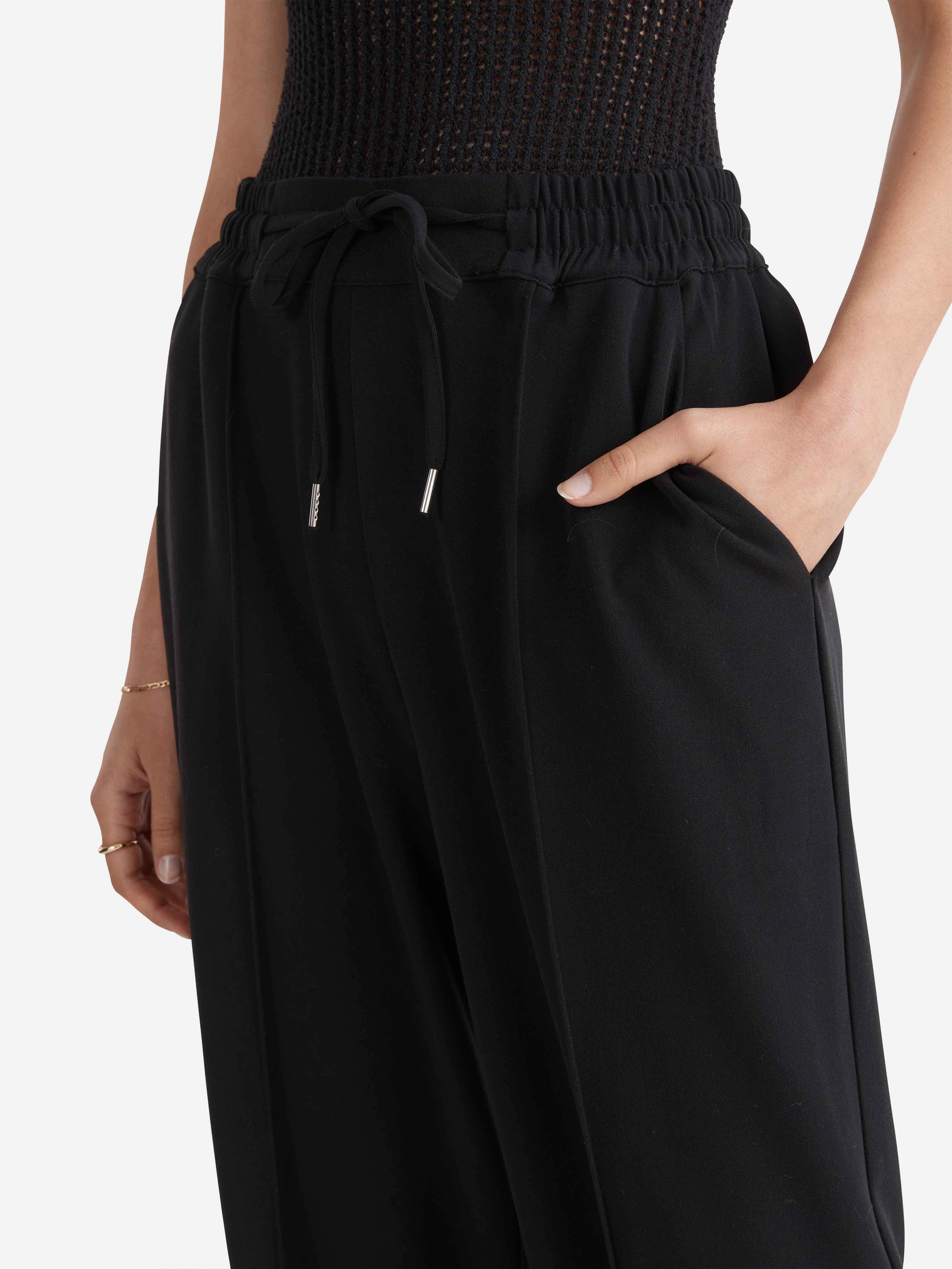 Macy Woven Pant - Black
