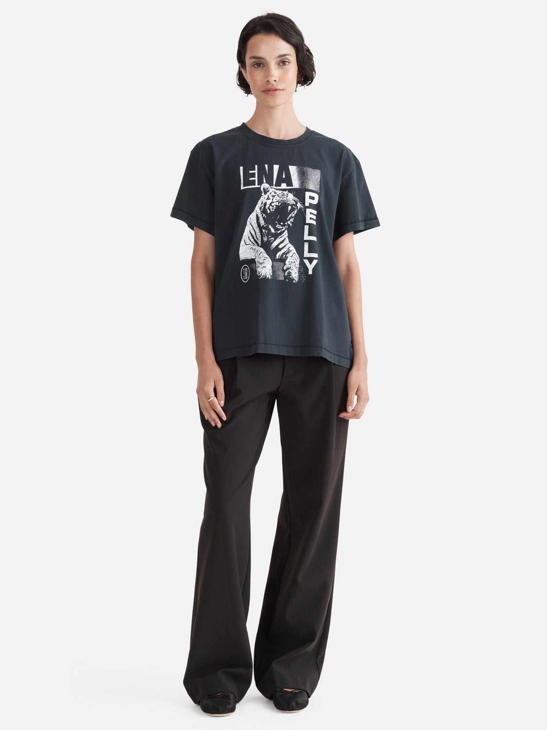 Roaring Tiger Relaxed Tee - Vintage Black