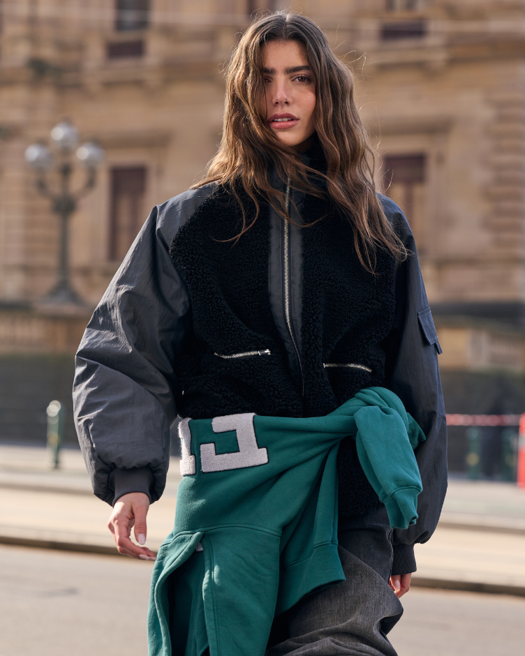 Defined by texture and clean lines. Grounded in modern silhouettes with an effortless sense of wear.