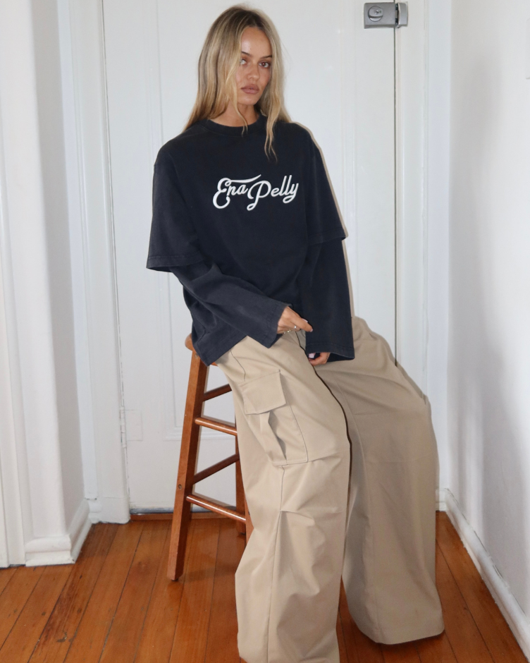 Defined by texture and clean lines. Grounded in modern silhouettes with an effortless sense of wear.