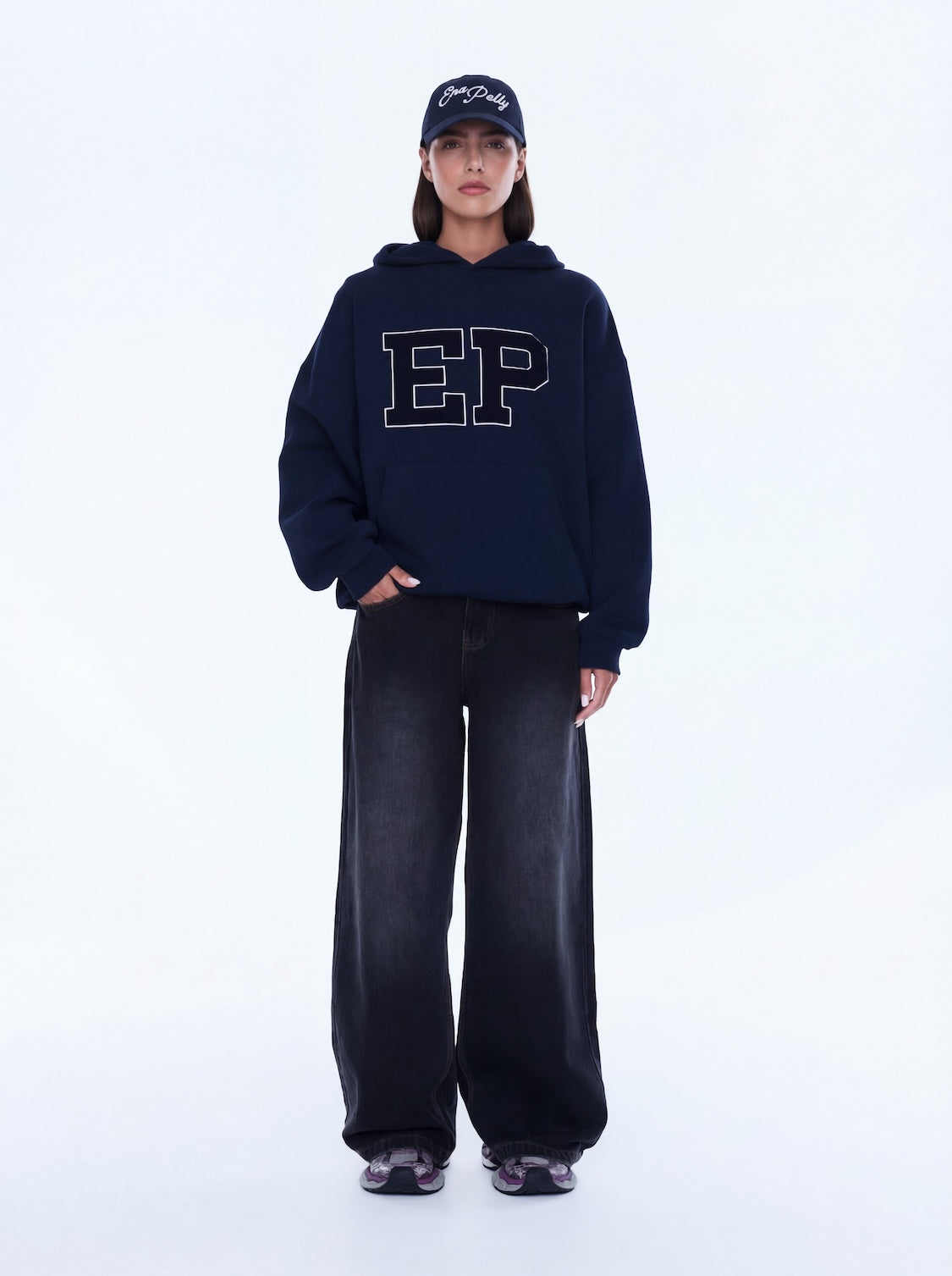 Change-logo-color-on-cap