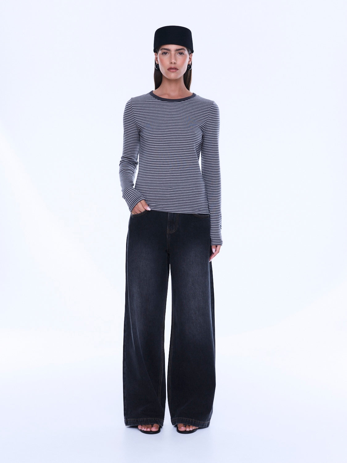 EP26AW190-CHA_403