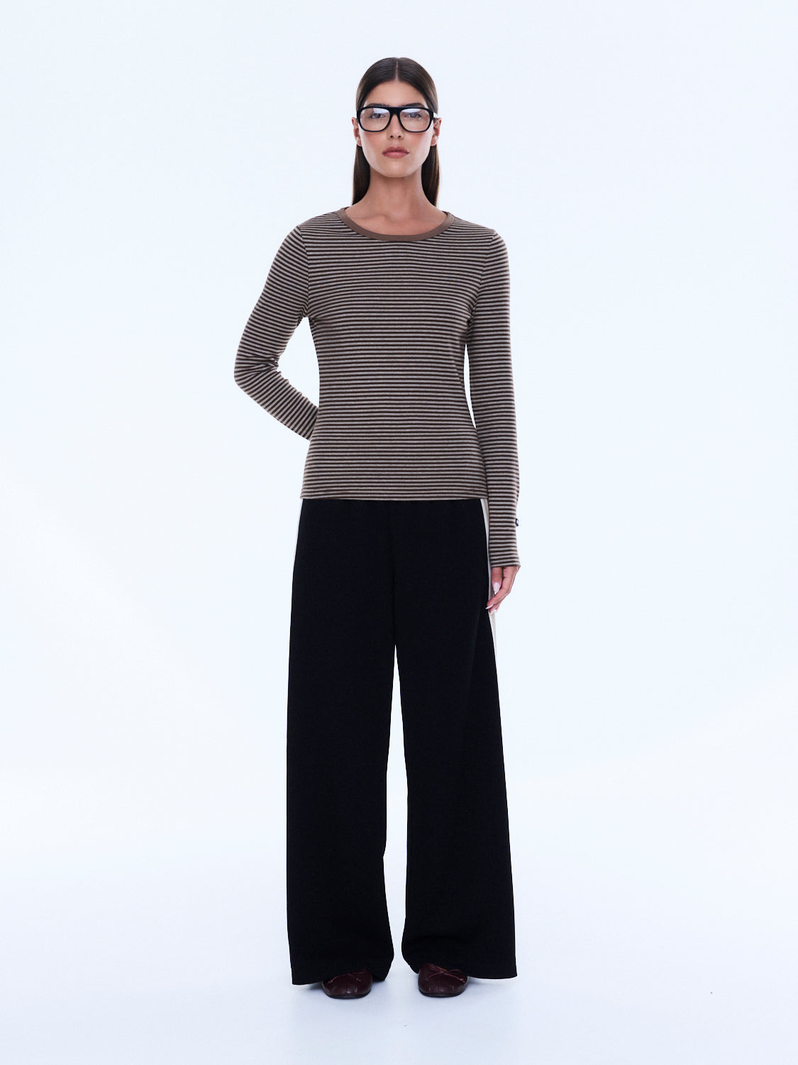 EP26AW190-SAN_799