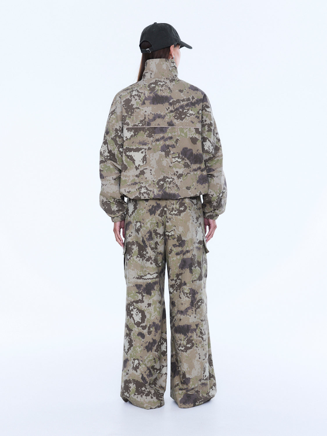 EP26AW197-CAM_2077