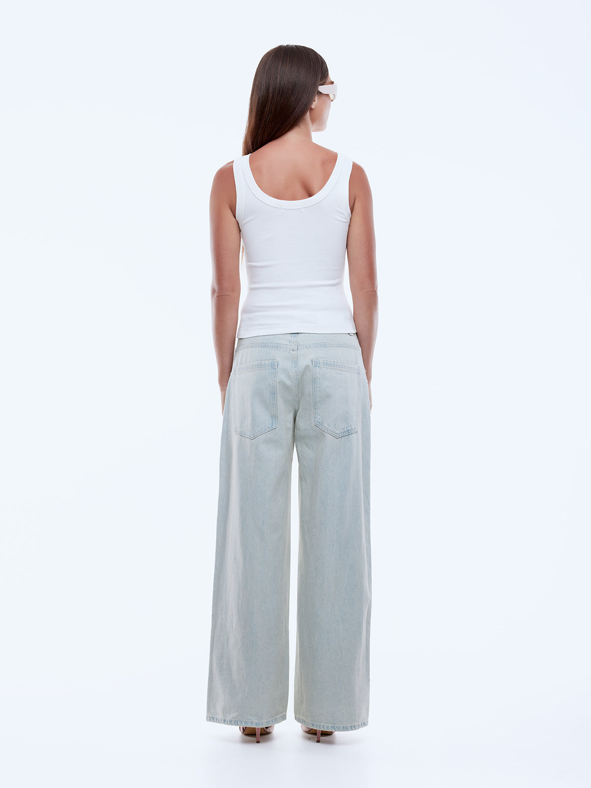 EP26SS032-869-VWH_0473
