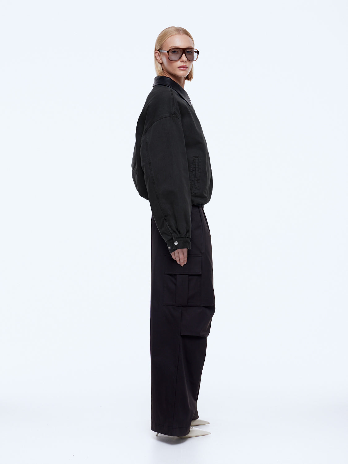 EP27AW014-WBL_005_EDITED