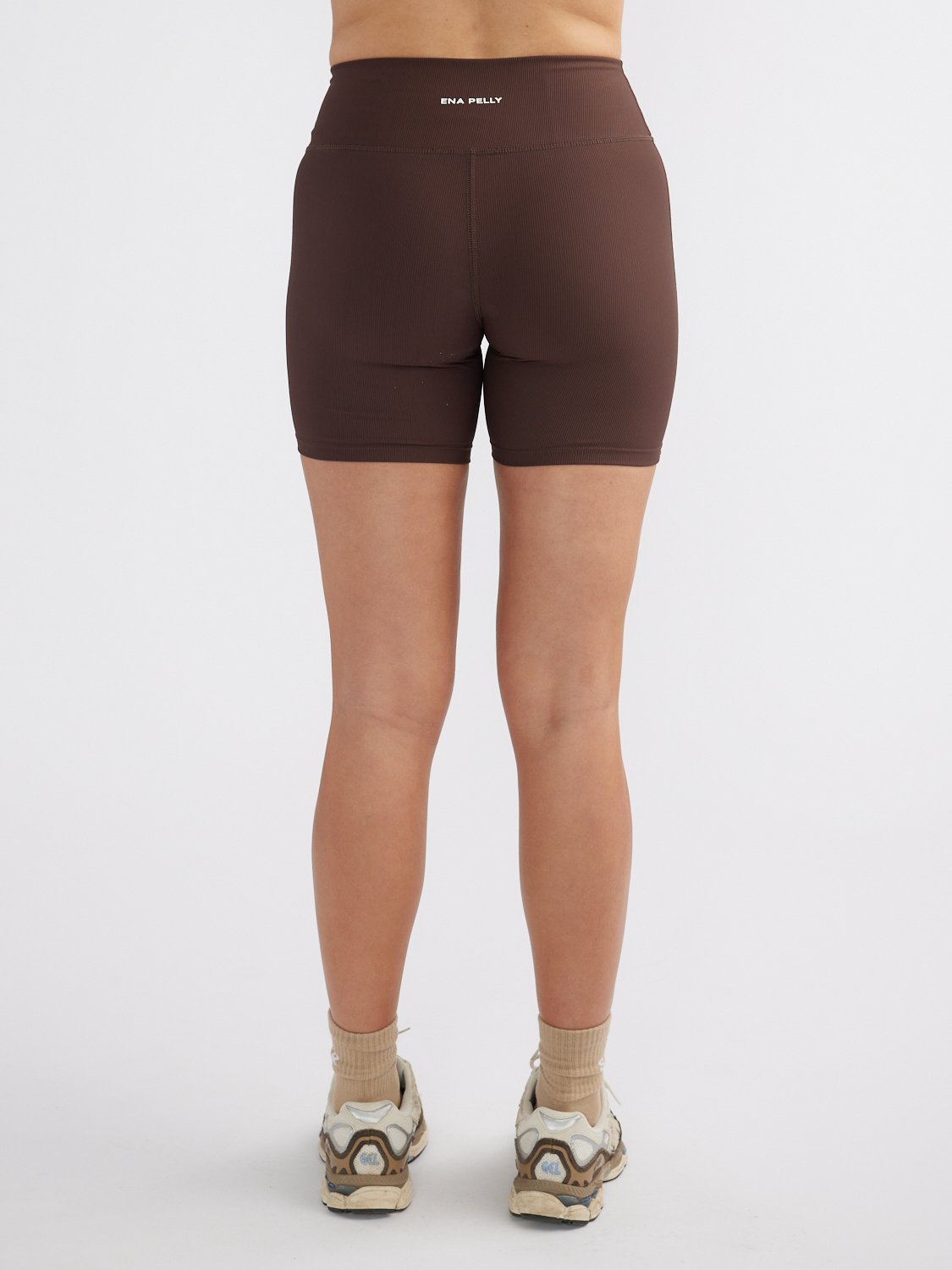 ATHLEISURE RIB BIKE SHORT - Mocha