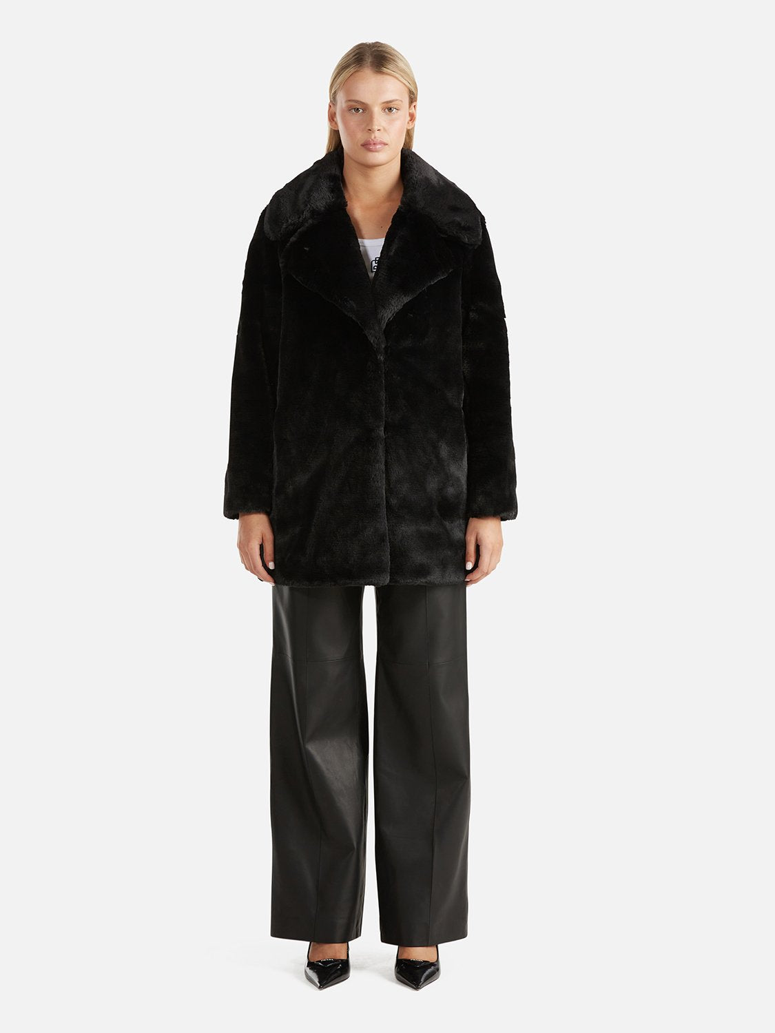 Minimalist Faux Fur Jacket - Black