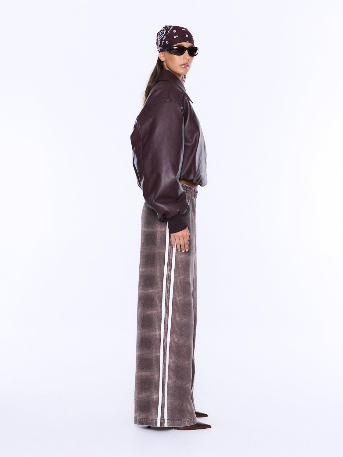 EPAW25065-BUR_005