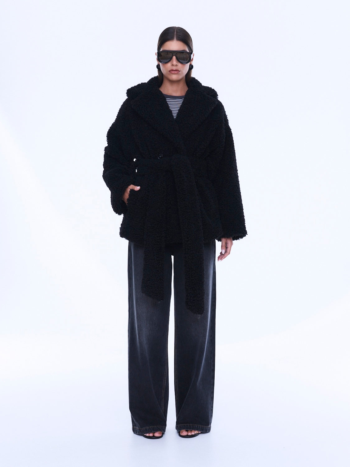 EPAW26095-BLK_461