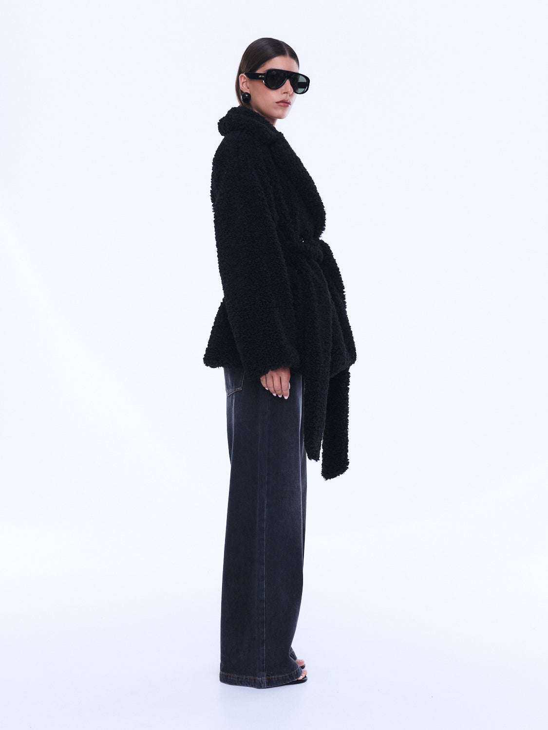 EPAW26095-BLK_463