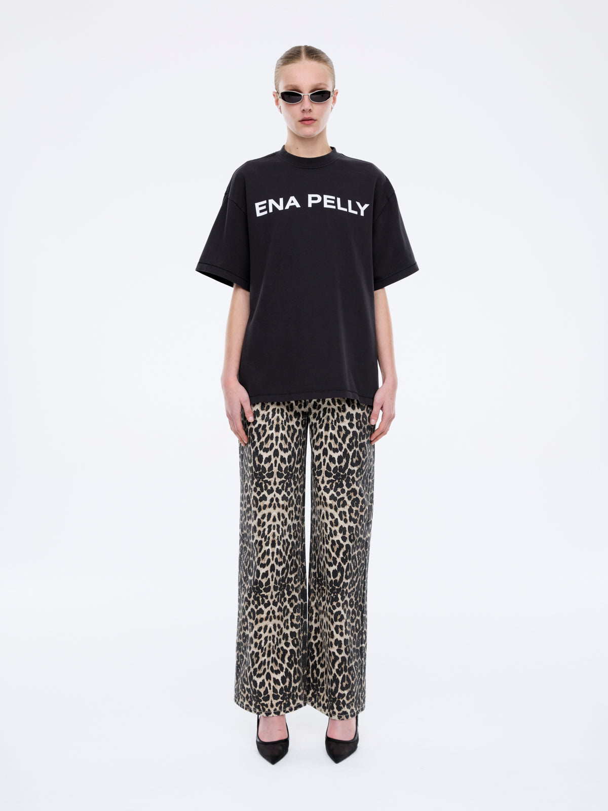 Chloe Oversized Tee Core Logo