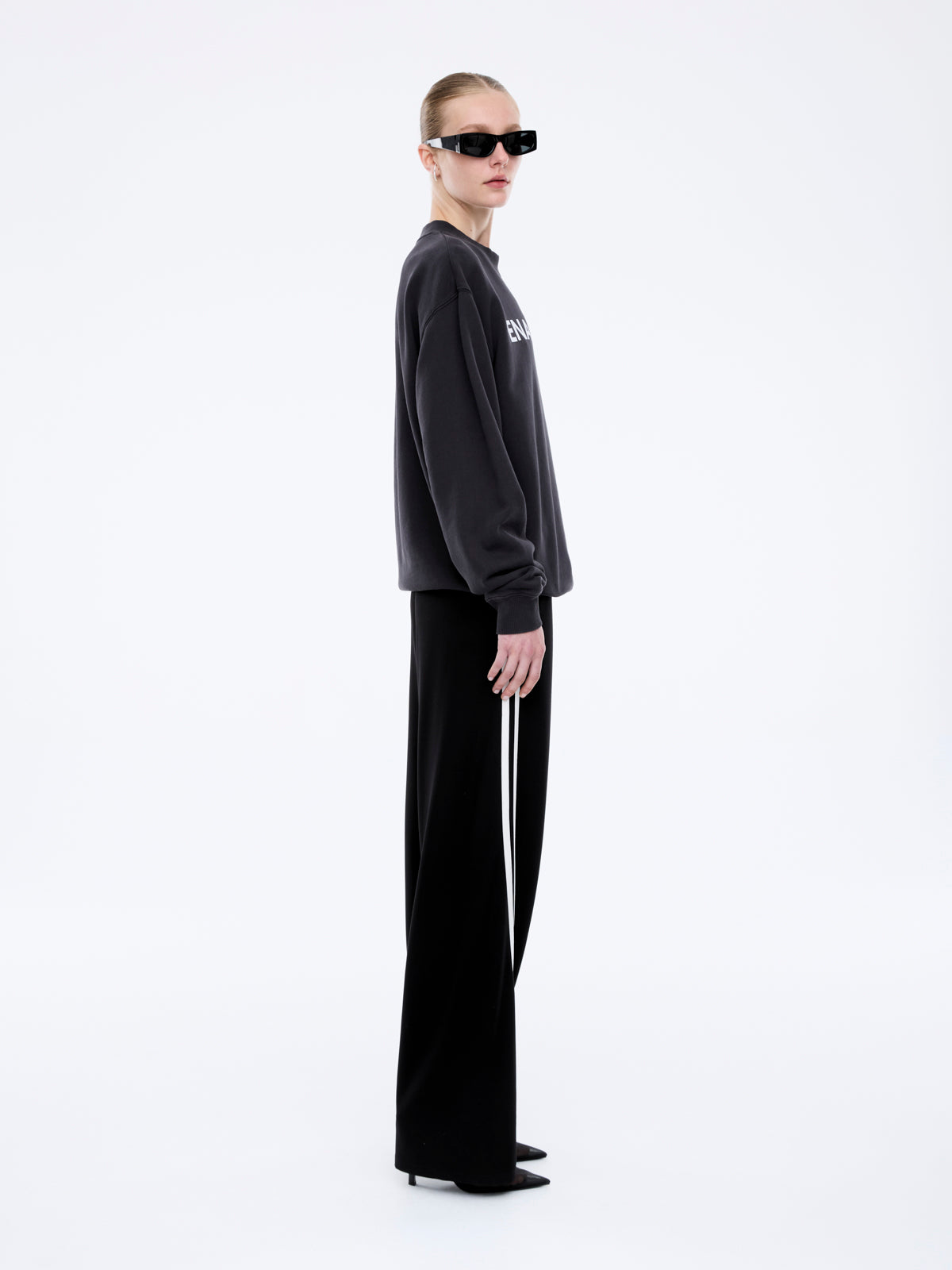 Chloe Oversized Sweater Core Logo