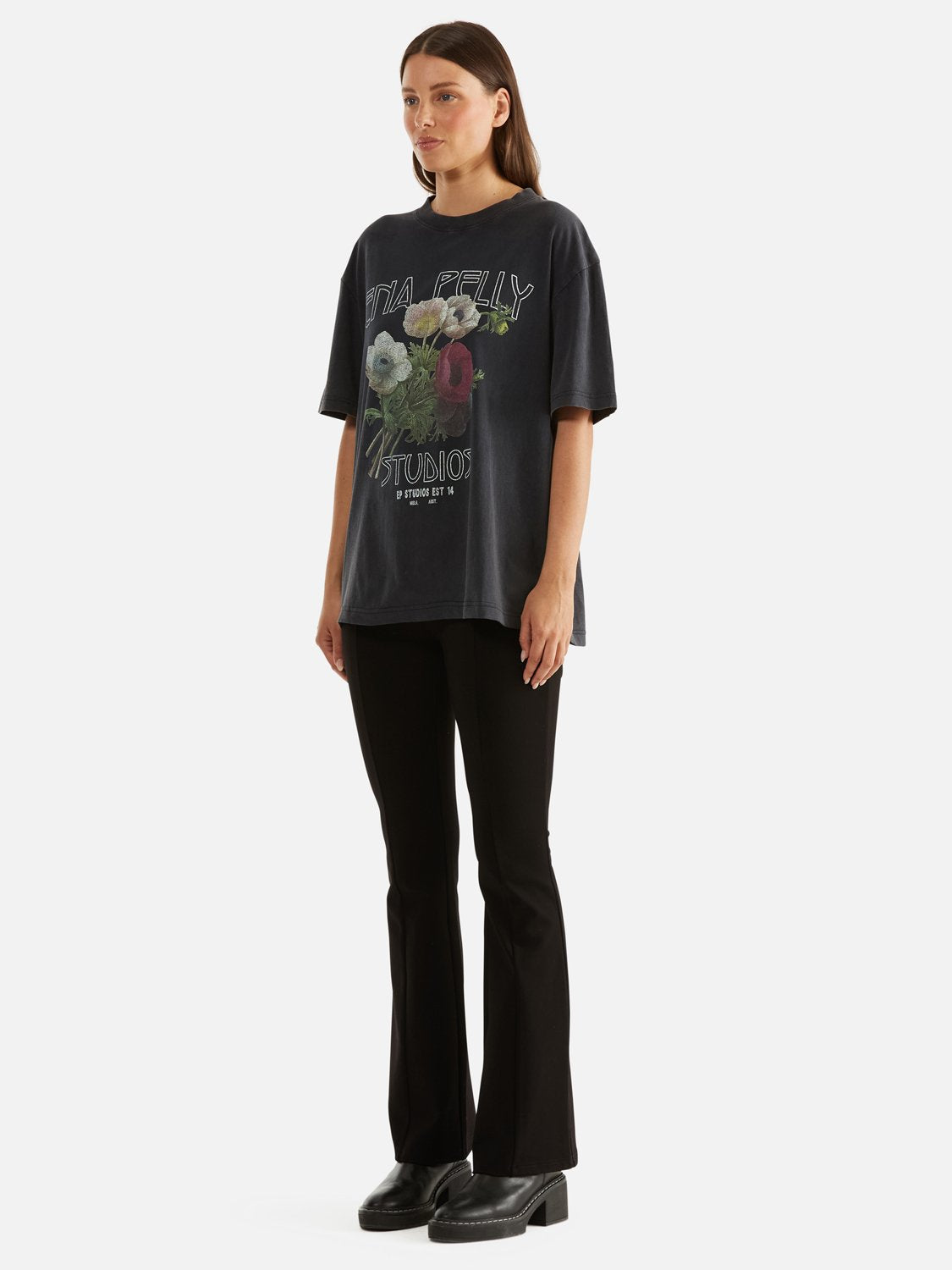 Luna Oversized Tee Floral - Vintage Black