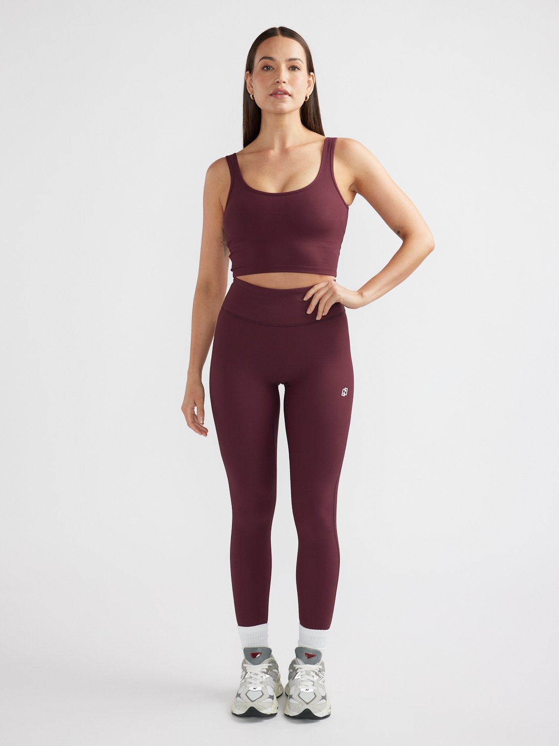 ATHLEISURE CROPPED RIB TANK - Cherry Cola