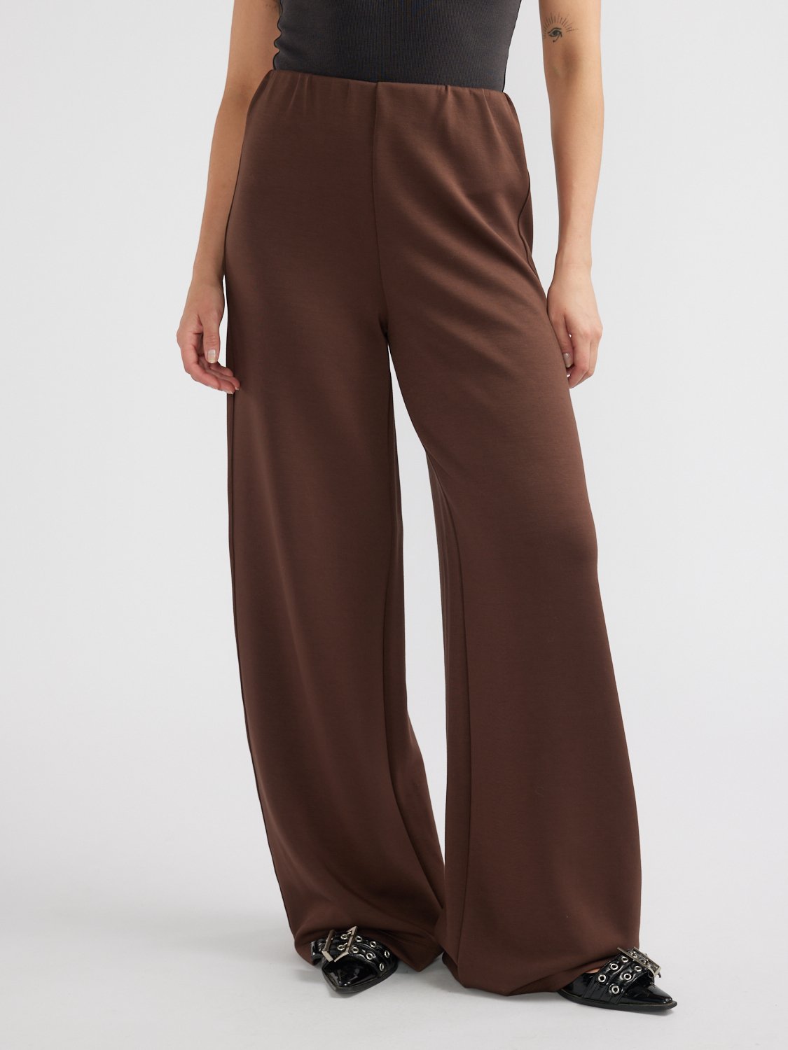 ALESSA RELAXED SOFT JERSEY PANT - Chocolate