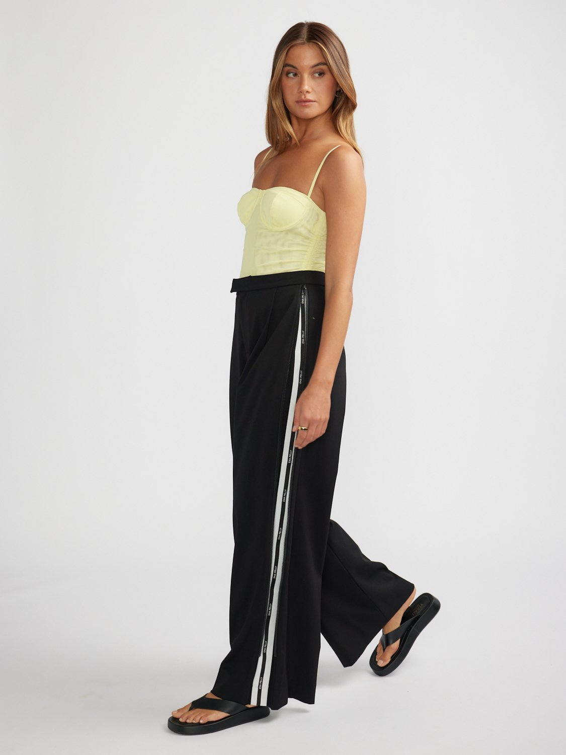 EPXEP ELLIDY RELAXED TAILORED PANT - Black