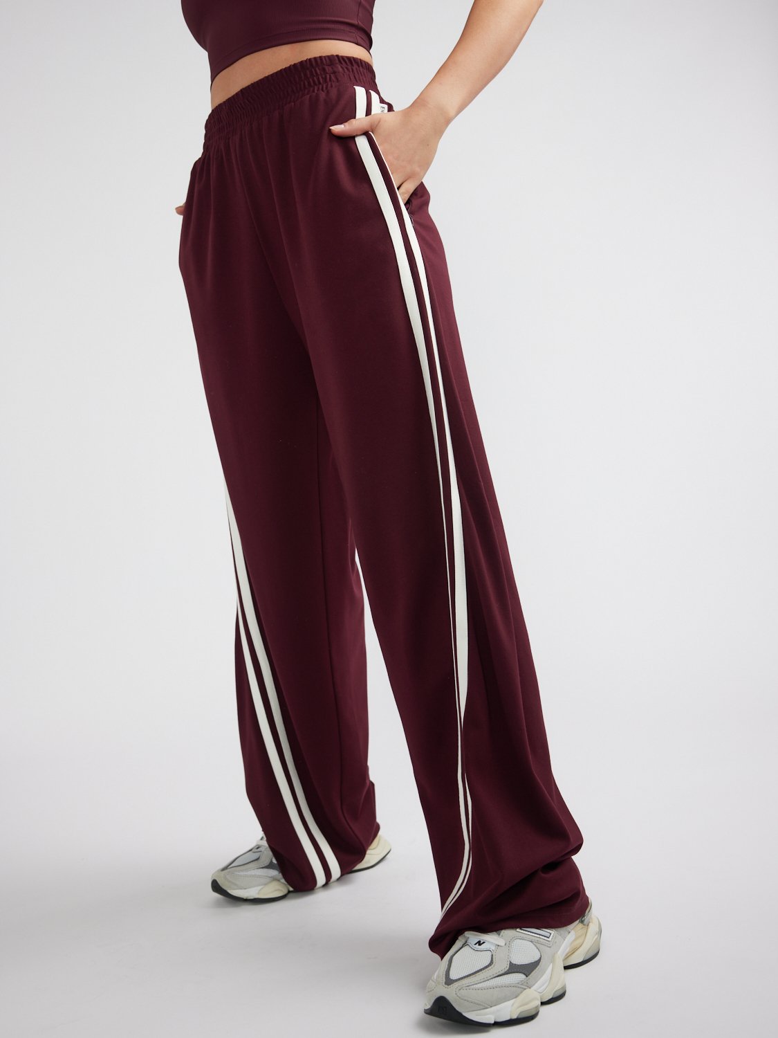 VALENTINA STRIPE PANT - Cherry Cola