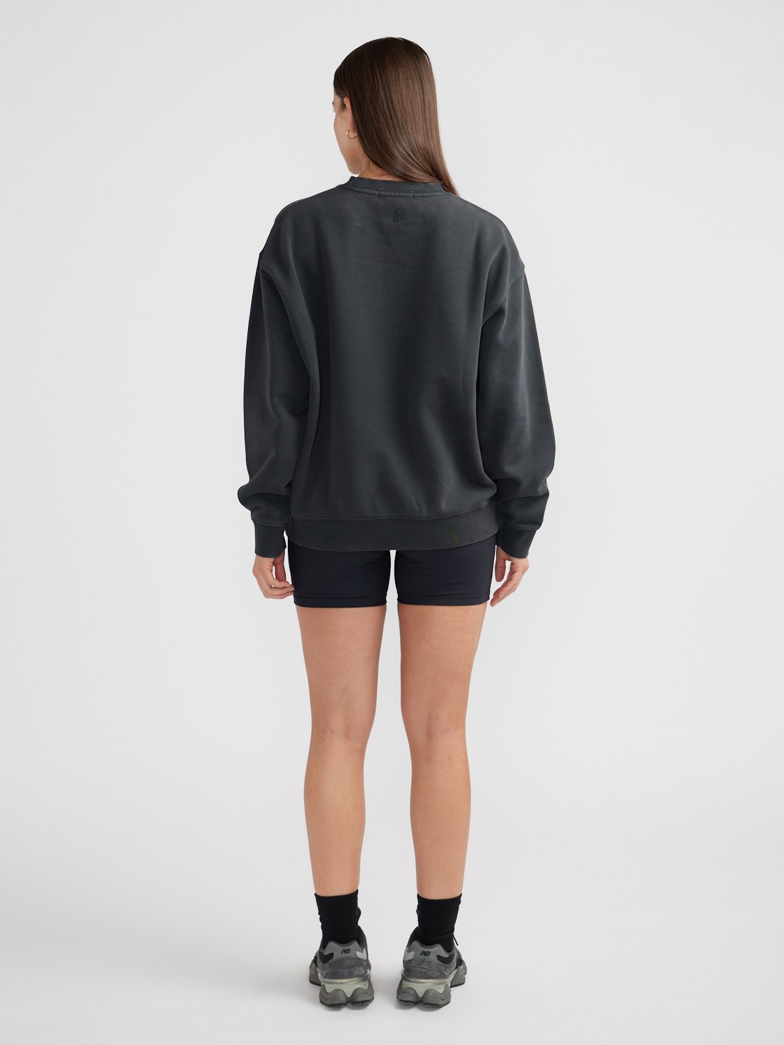 LILLY OVERSIZED SWEATER COLLEGIATE - Vintage Black