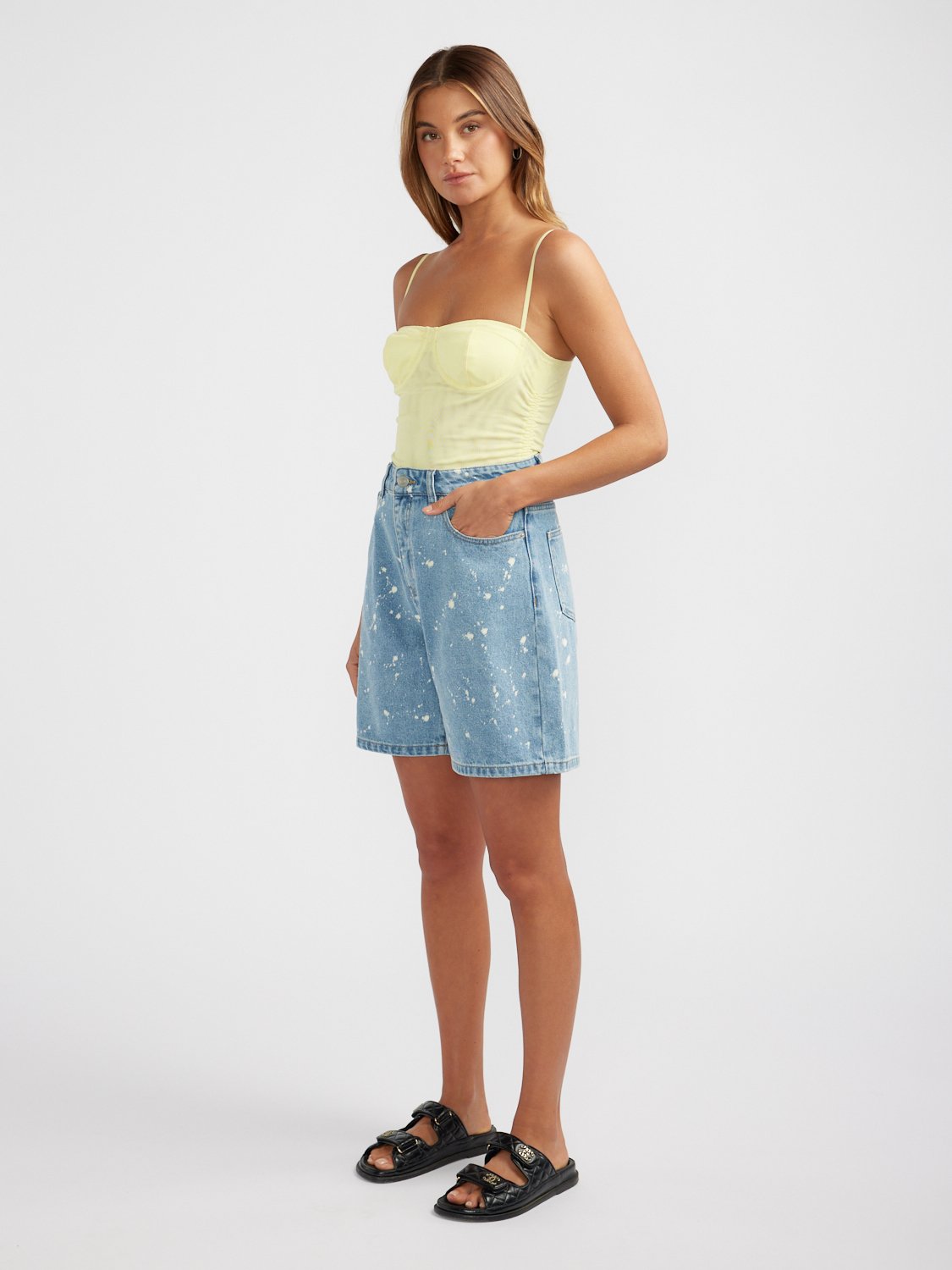 EPXEP CHLOE DENIM SHORTS - Bleached Spot Denim