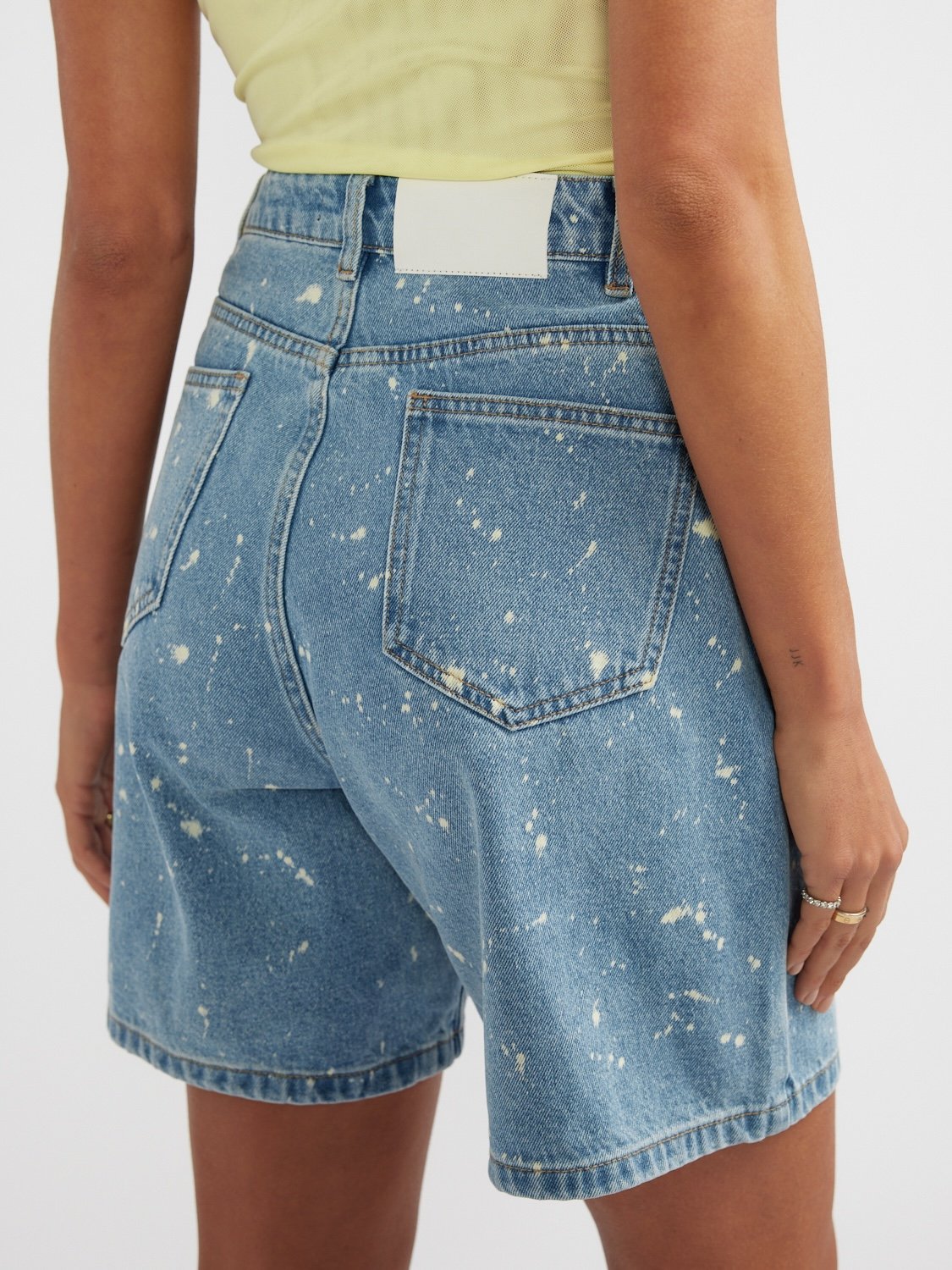 EPXEP CHLOE DENIM SHORTS - Bleached Spot Denim