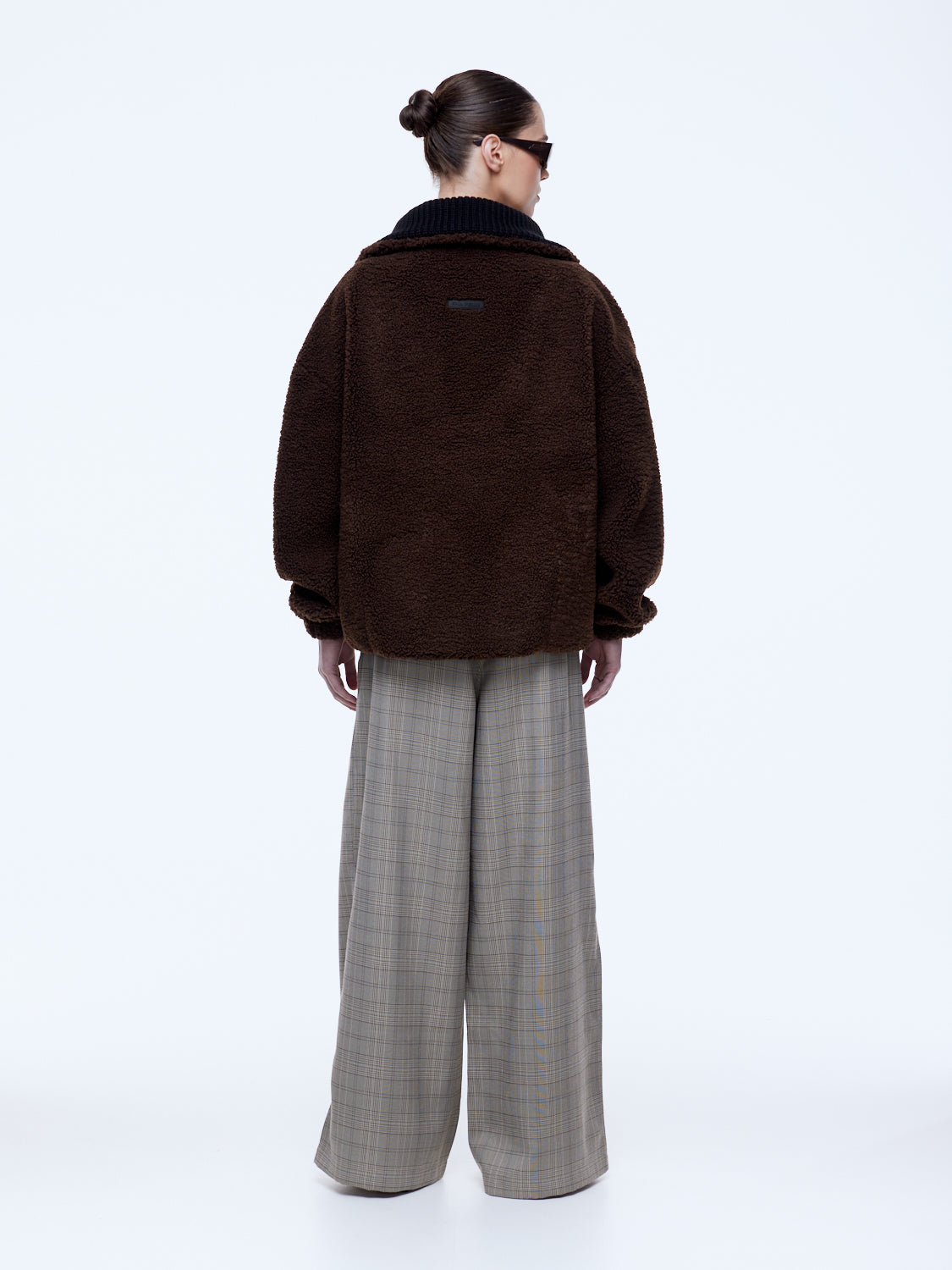 EPQ225106-CHO_6