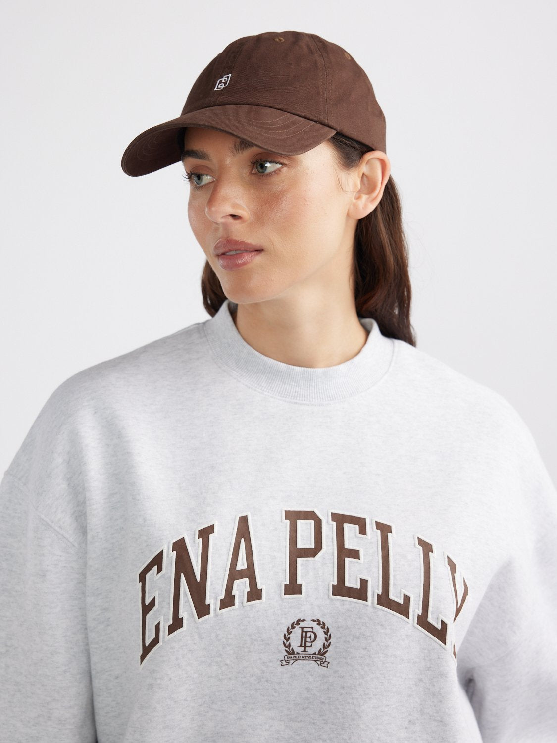 CLASSIC COLLEGIATE SWEATSHIRT - White Marle