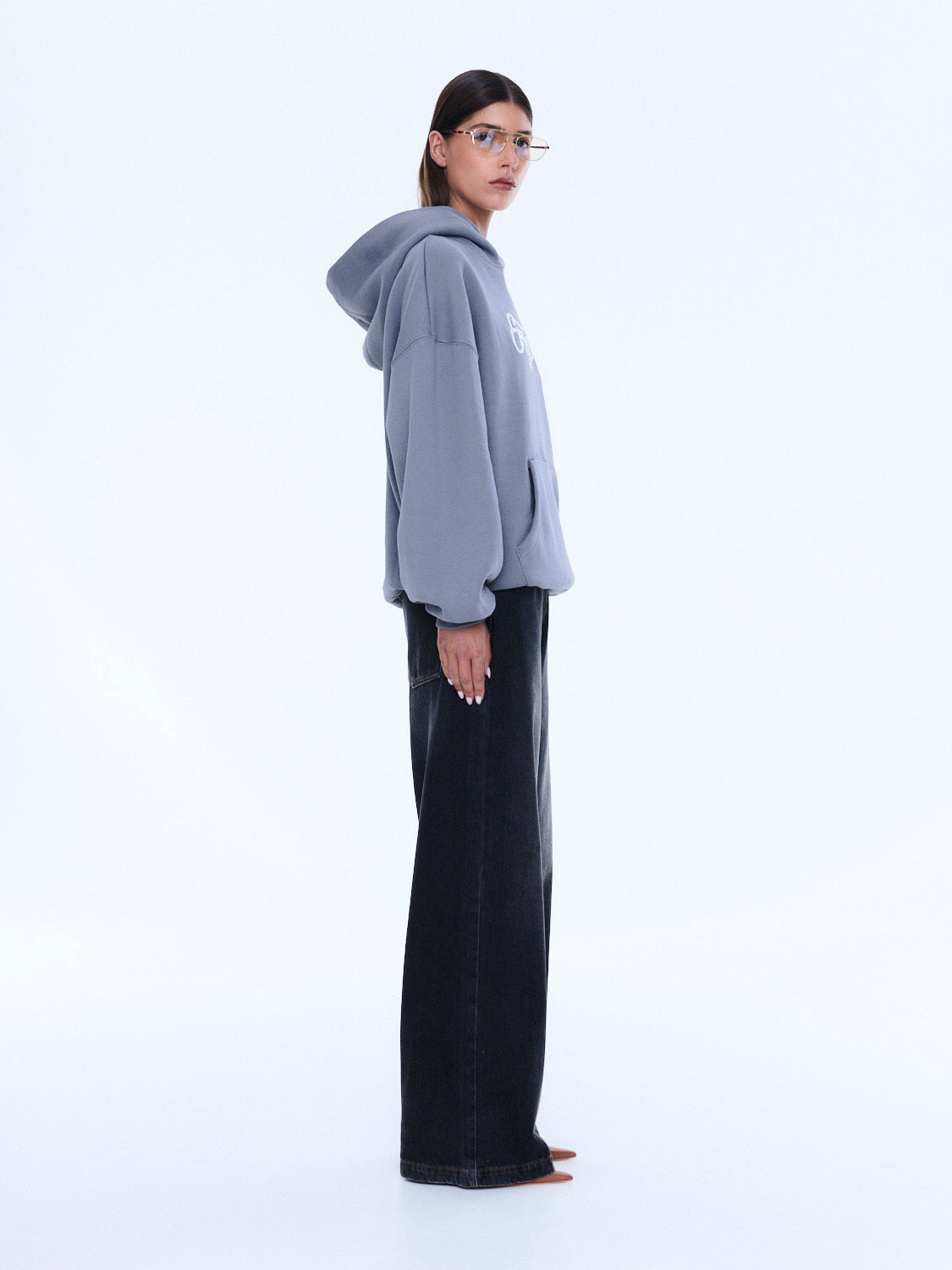 CASSIE OVERSIZED HOODIE