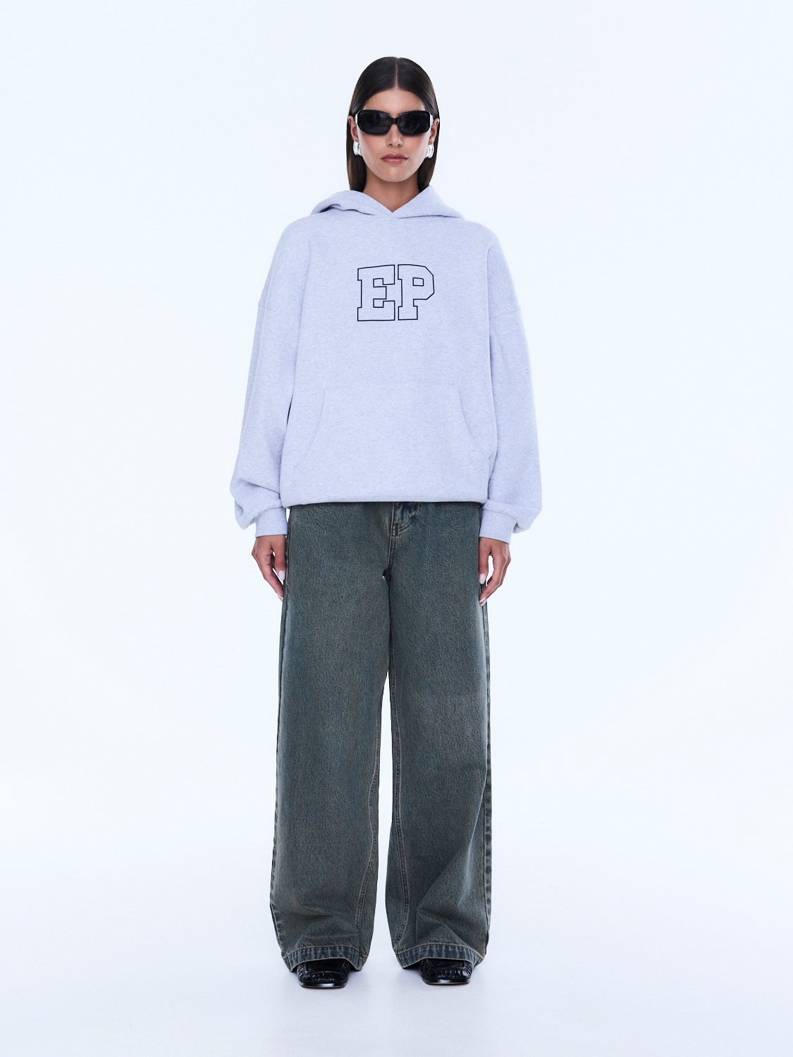 EPQ324113F-945-MID_2776