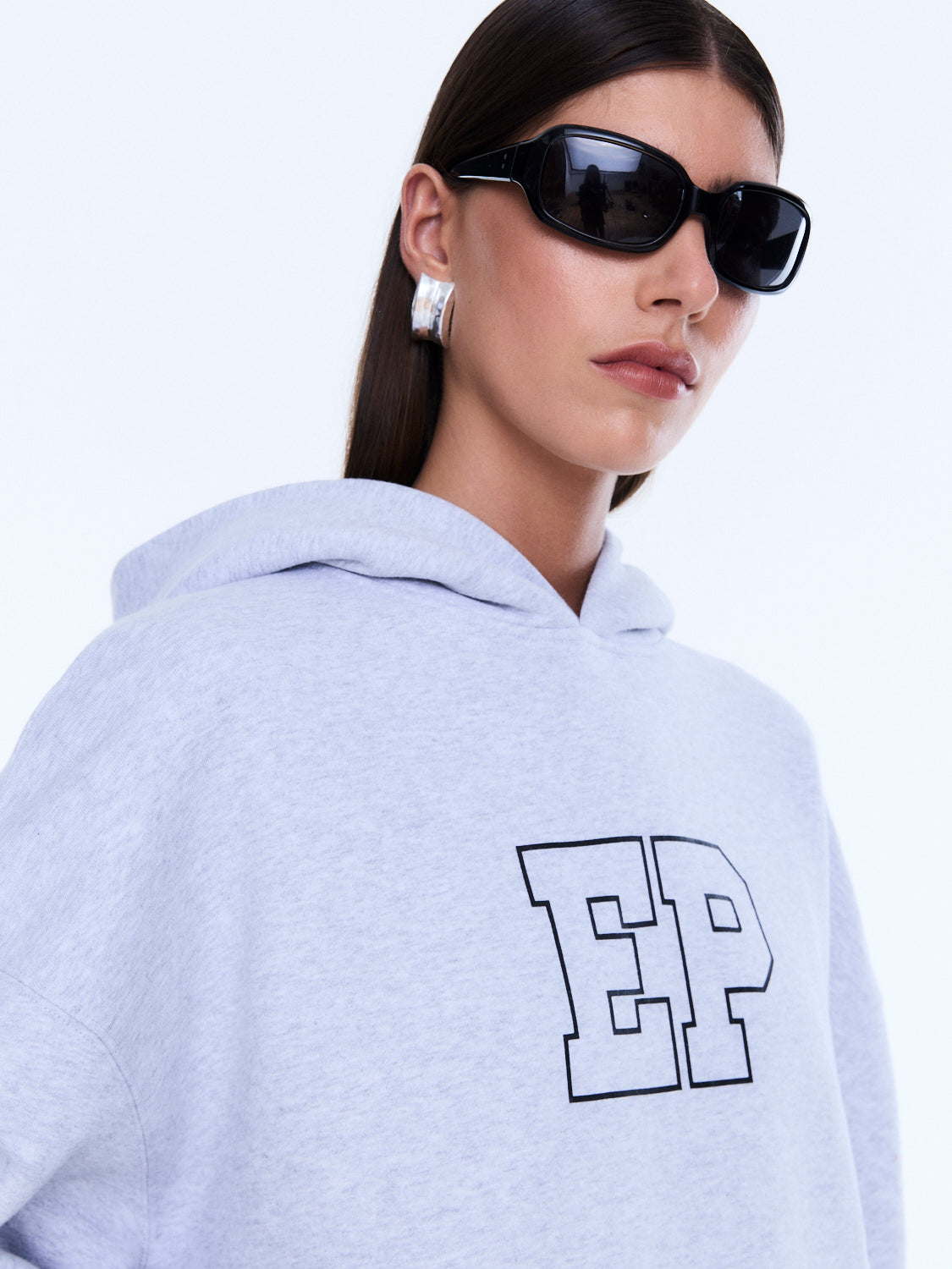 EPQ324113F-945-MID_2802