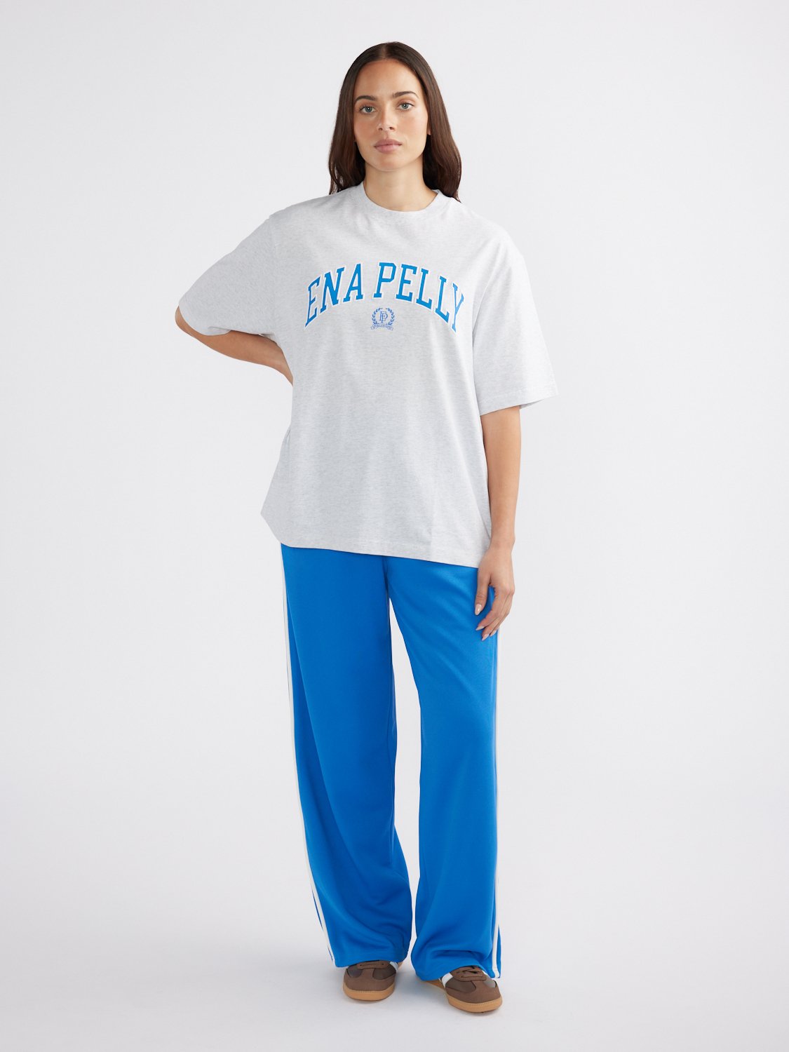 CLASSIC COLLEGIATE TEE