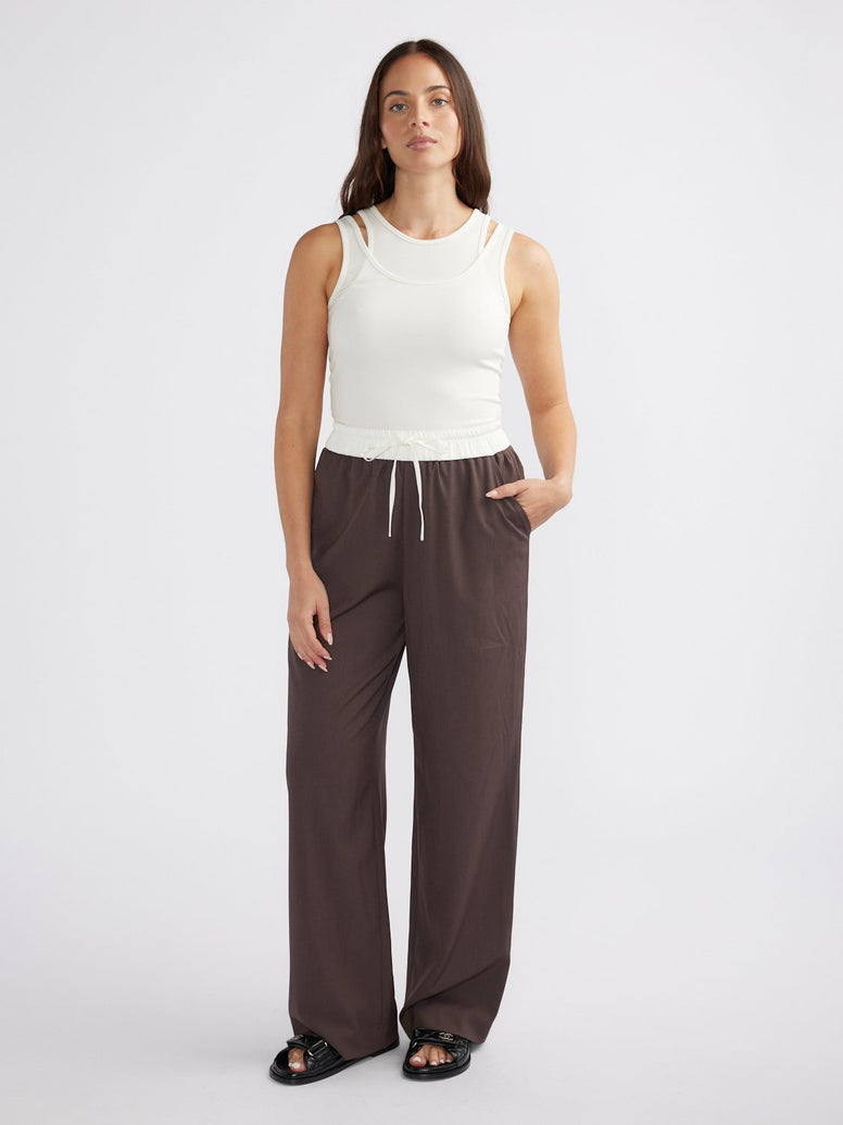 MILLA RELAXED TROUSER - Brown