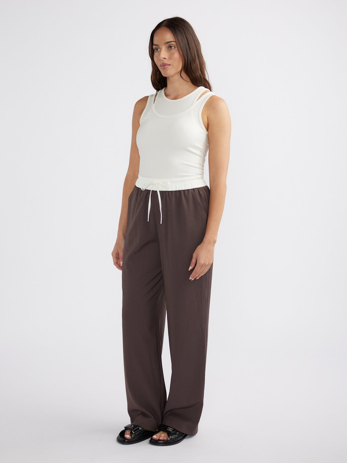 MILLA RELAXED TROUSER - Brown