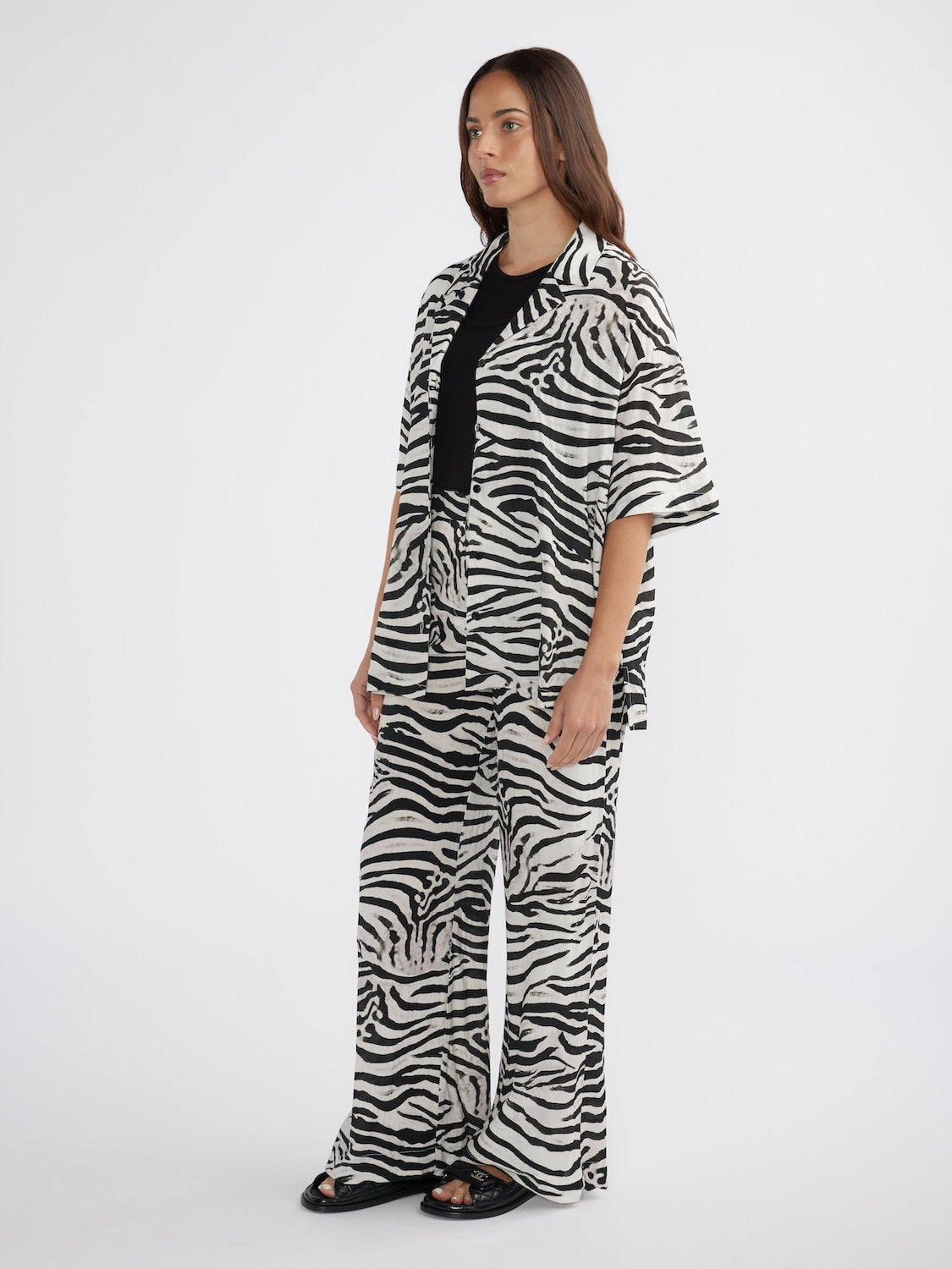 MORGAN RELAXED SHIRT - Monotone Zebra