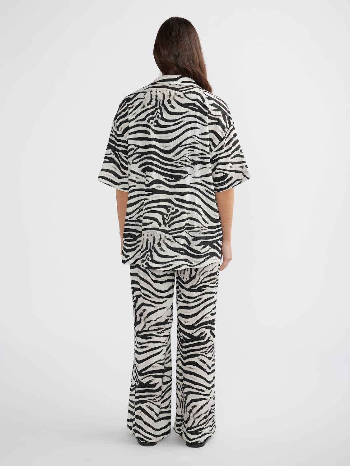 MORGAN RELAXED SHIRT - Monotone Zebra