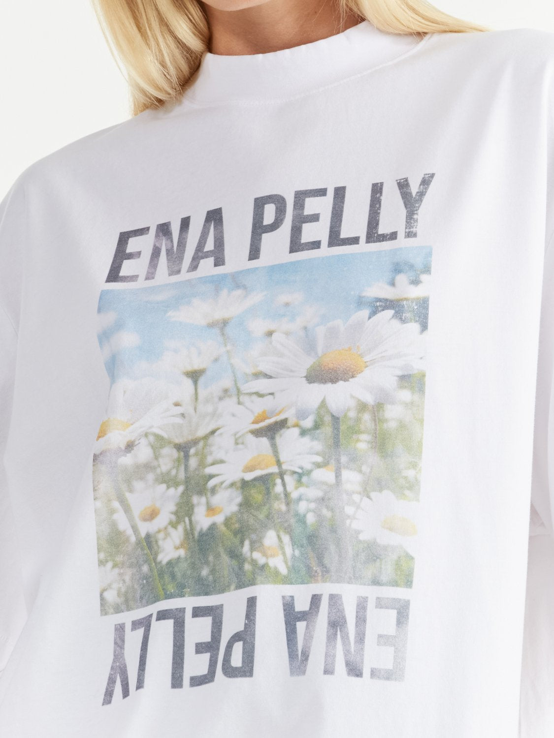 DAISY TEE