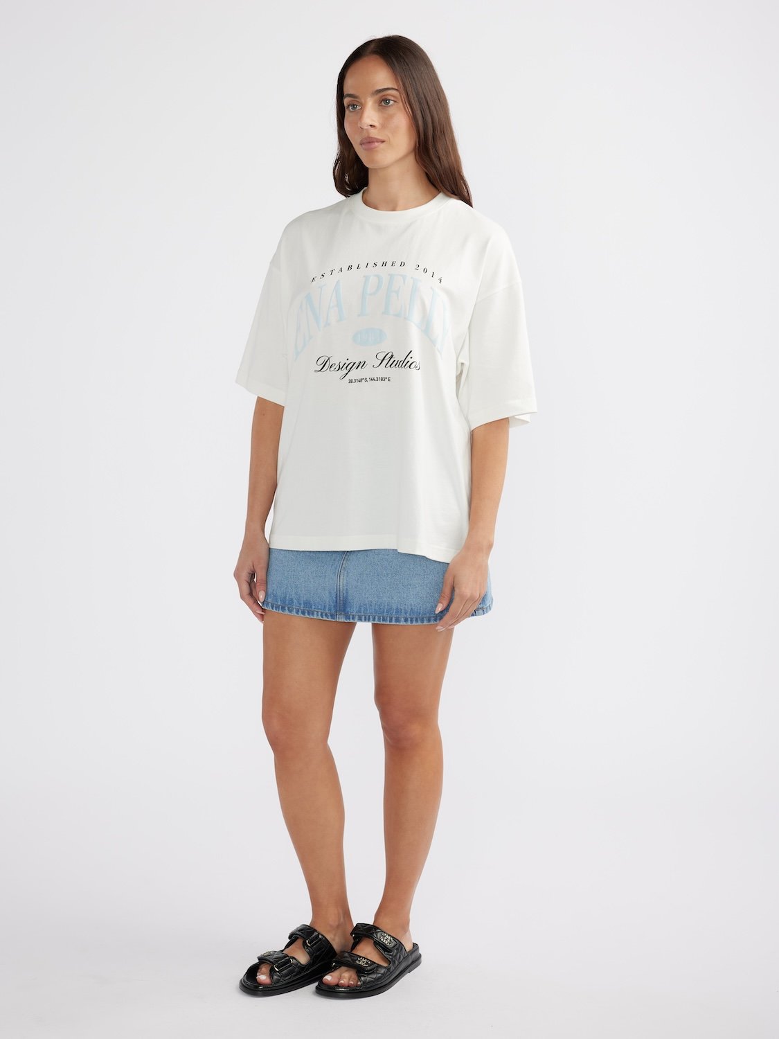 HERITAGE STUDIOS TEE - Vintage White