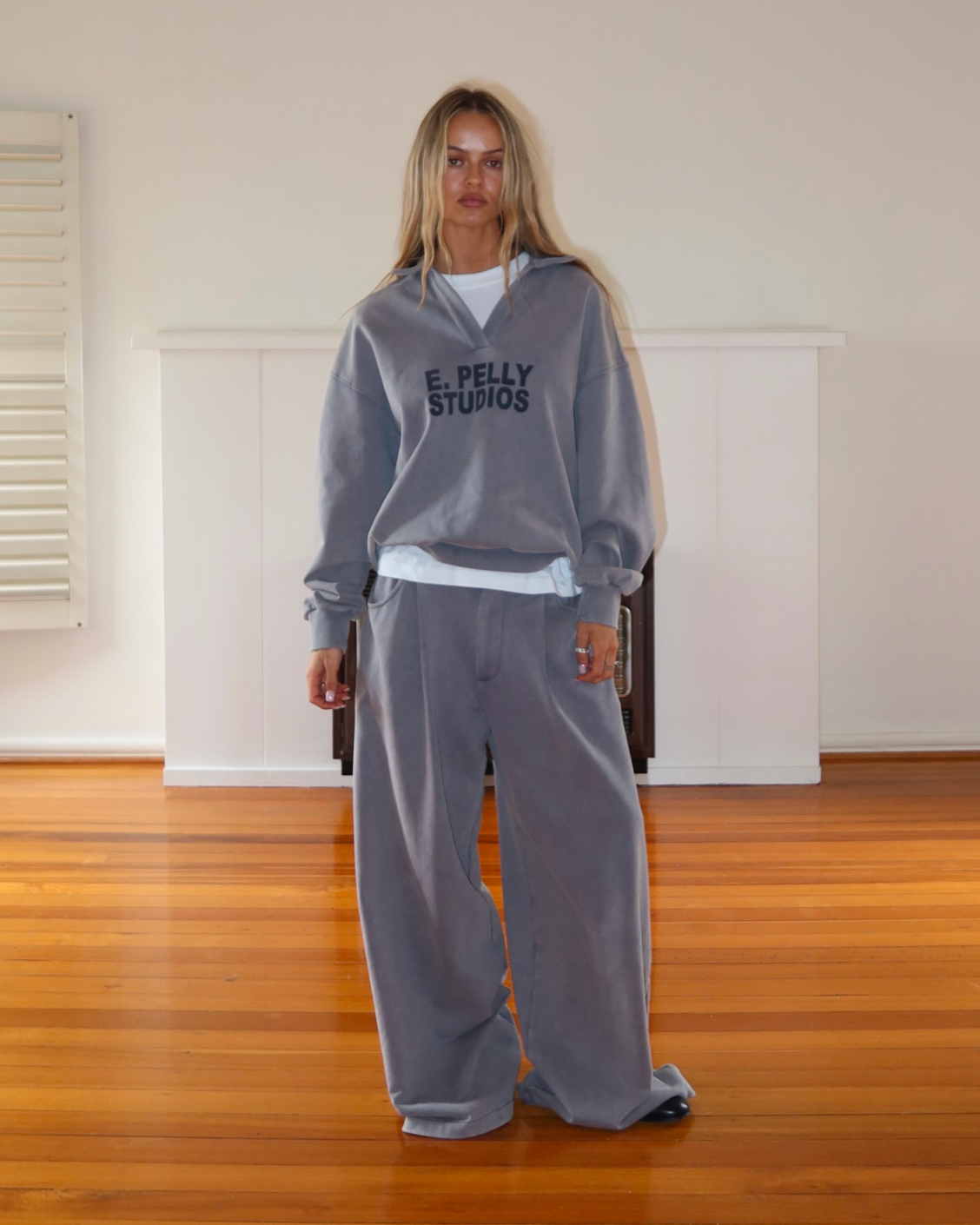 Defined by texture and clean lines. Grounded in modern silhouettes with an effortless sense of wear.