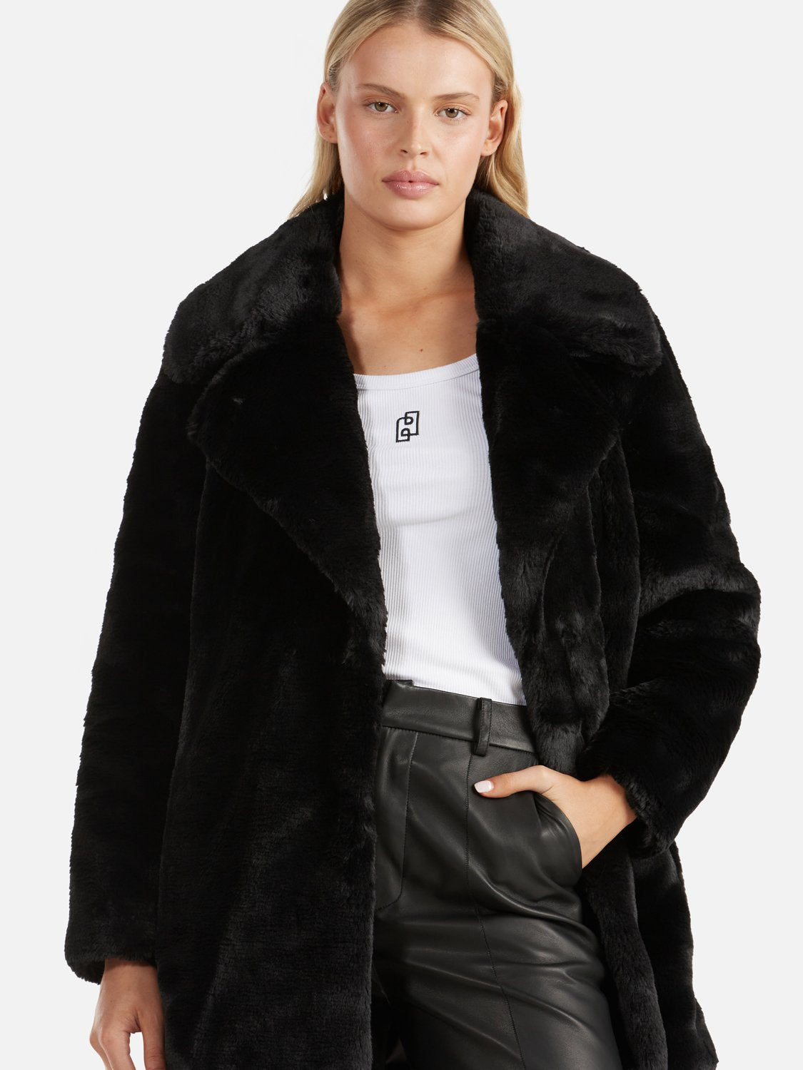 Minimalist Faux Fur Jacket - Black