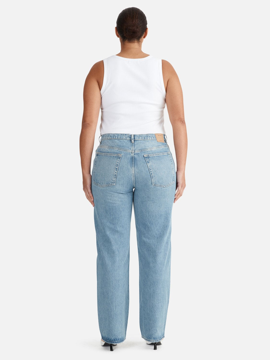 Danielle Relaxed Jean - Light Authentic Rigid