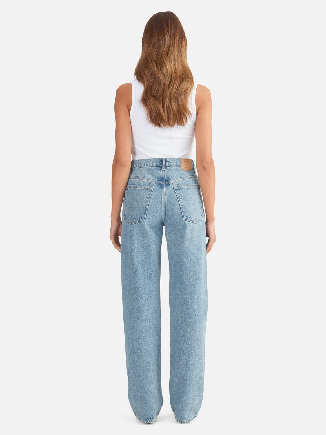 Danielle Relaxed Jean - Light Authentic Rigid